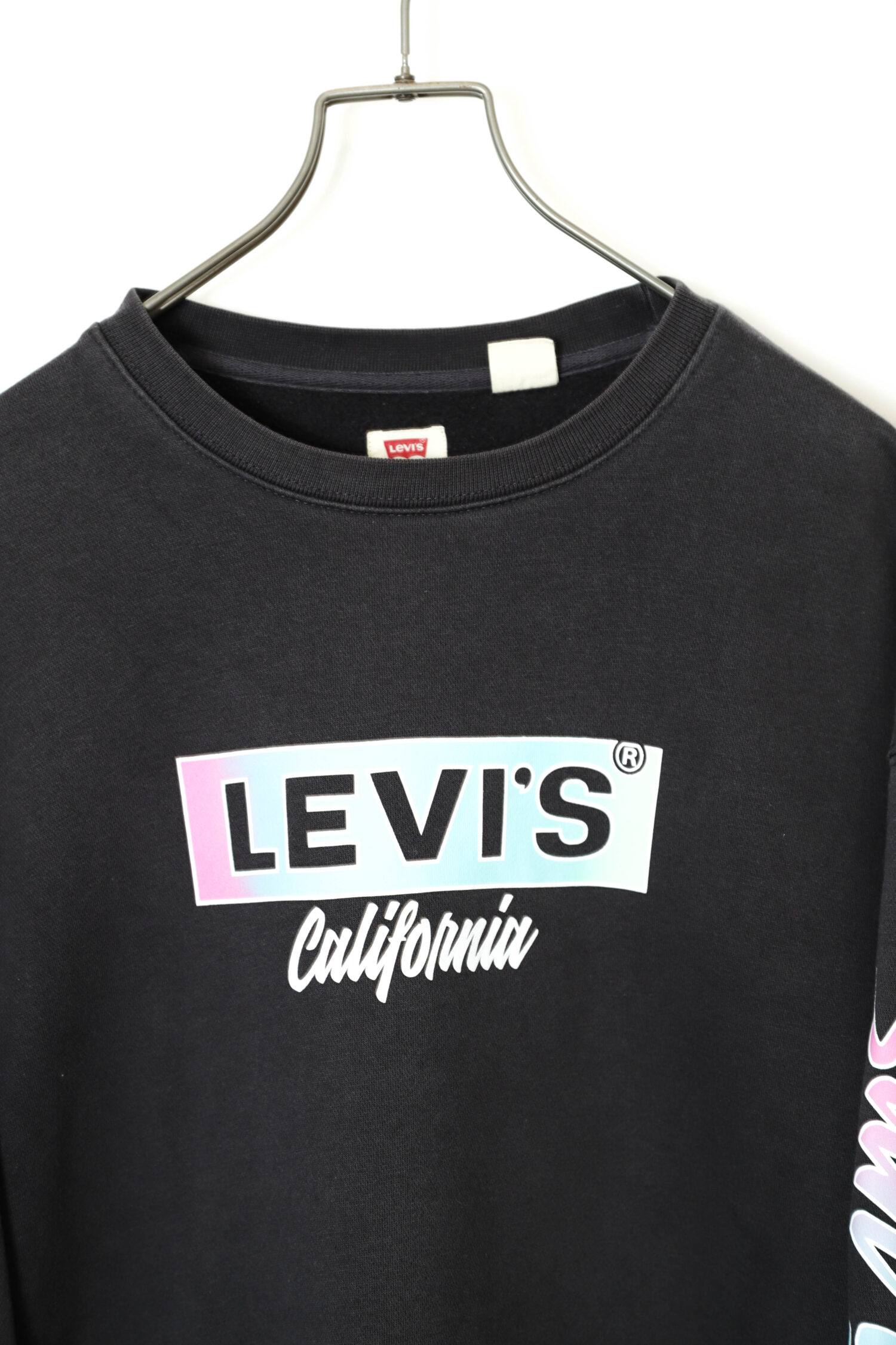 Alternative view of USED LEVI'S PRINTED SWEAT SHRT/L