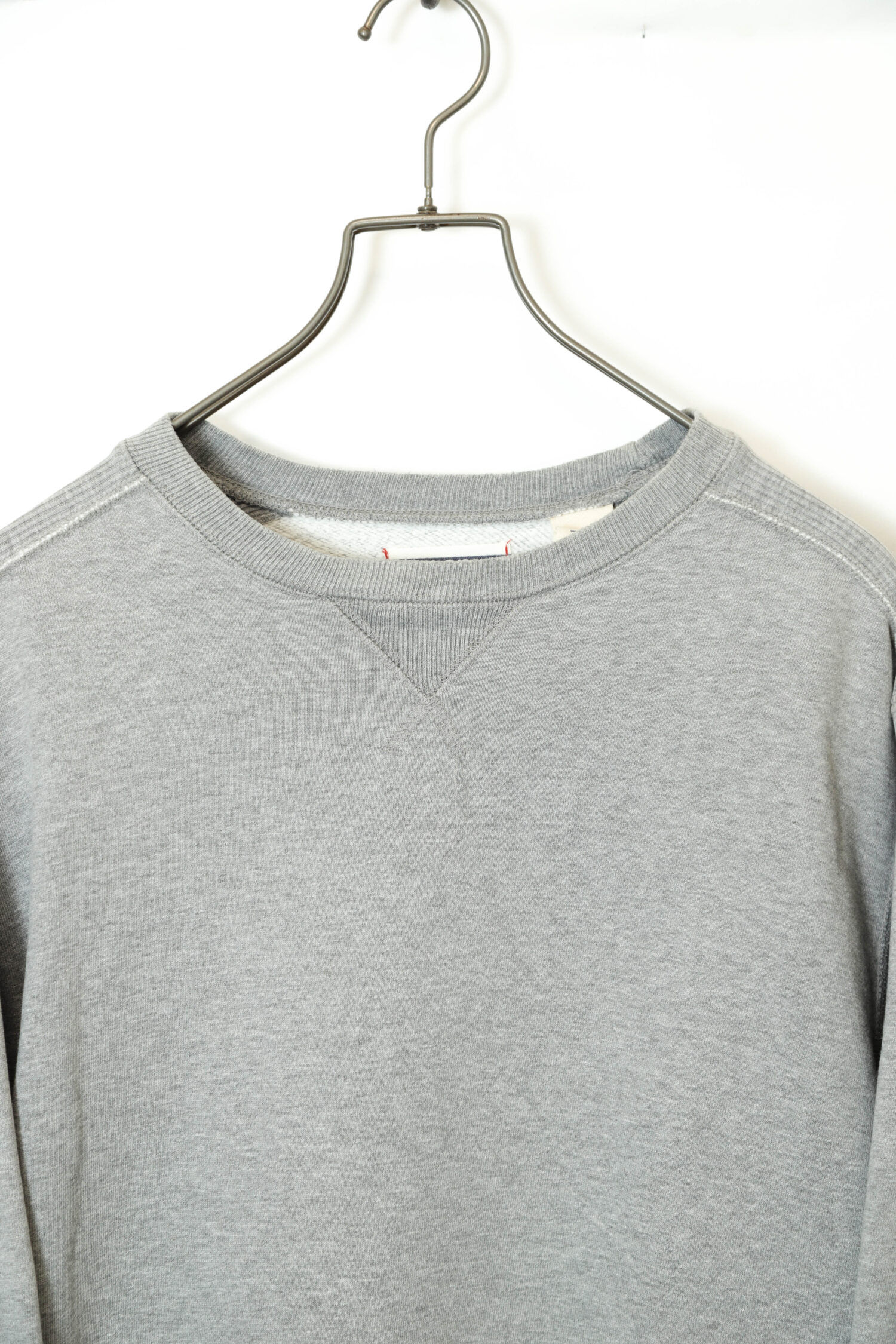 Alternative view of USED GAP SWEAT SHIRT/L