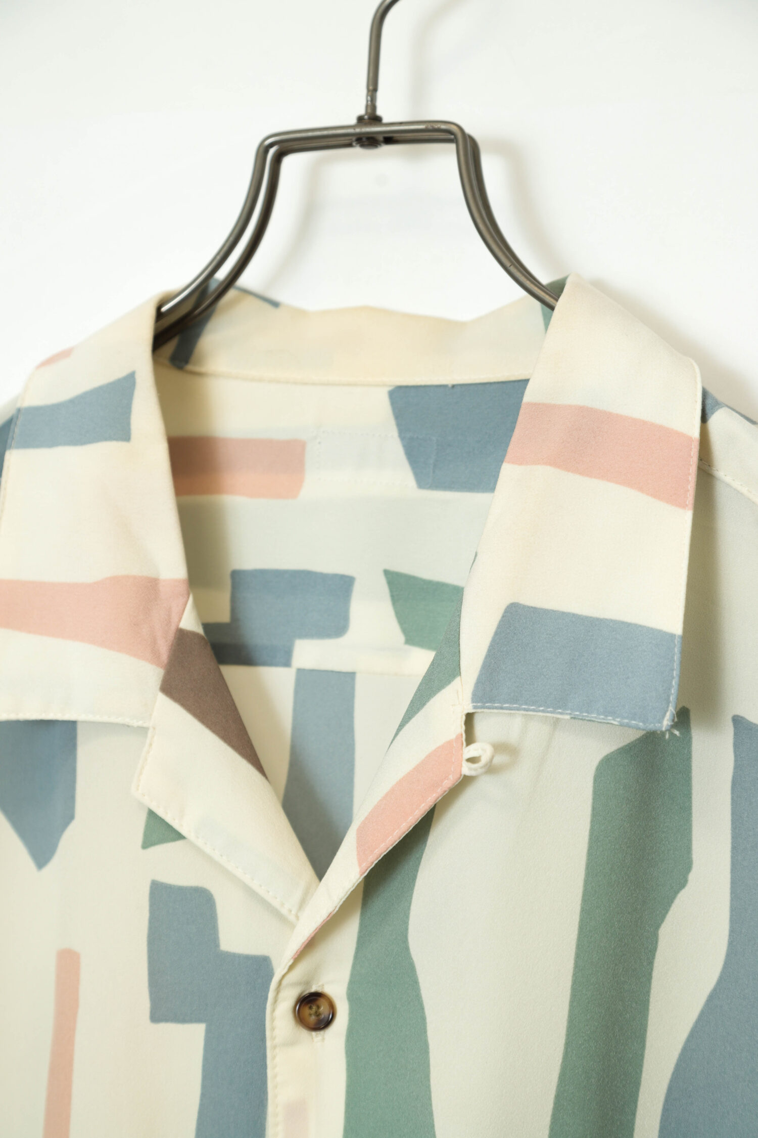 Alternative view of VINTAGE PRINTED SHIRT/XL