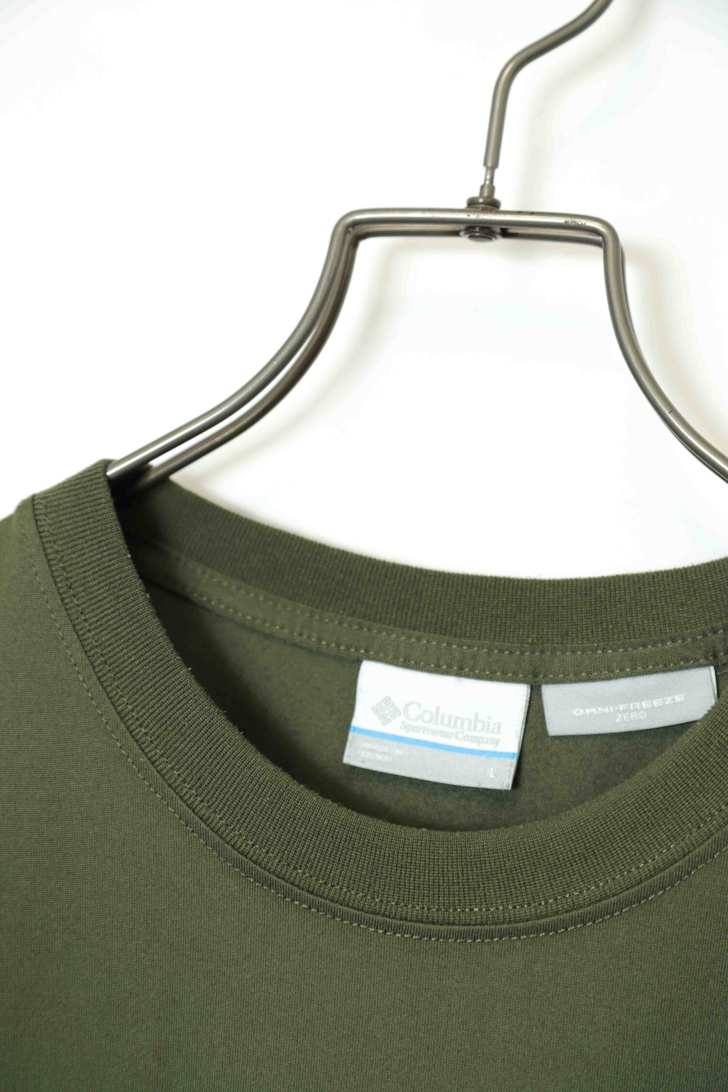 Alternative view of USED COLUMBIA PRINTED T-SHIRT/L