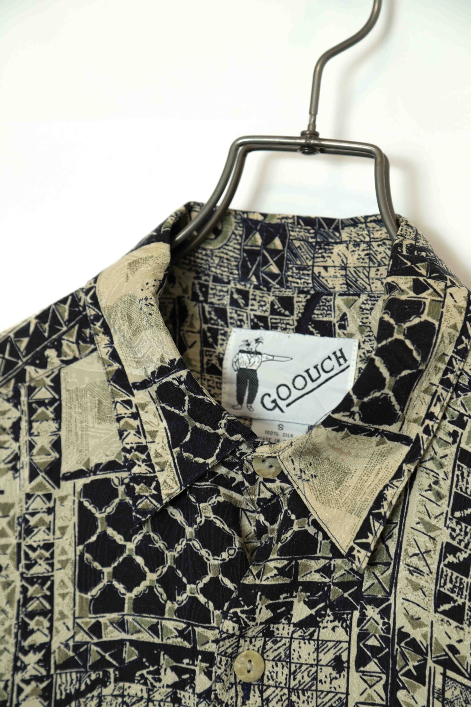 Alternative view of VINTAGE PRINTED SHIRT/GOOUCH/L