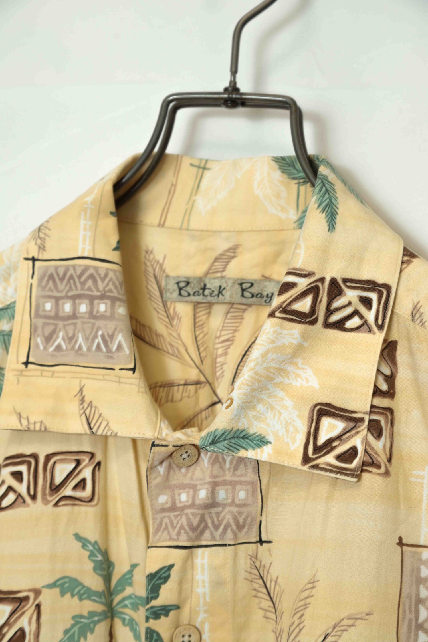 Alternative view of VINTAGE PRINTED SHORT SLEEVE SHIRT/L