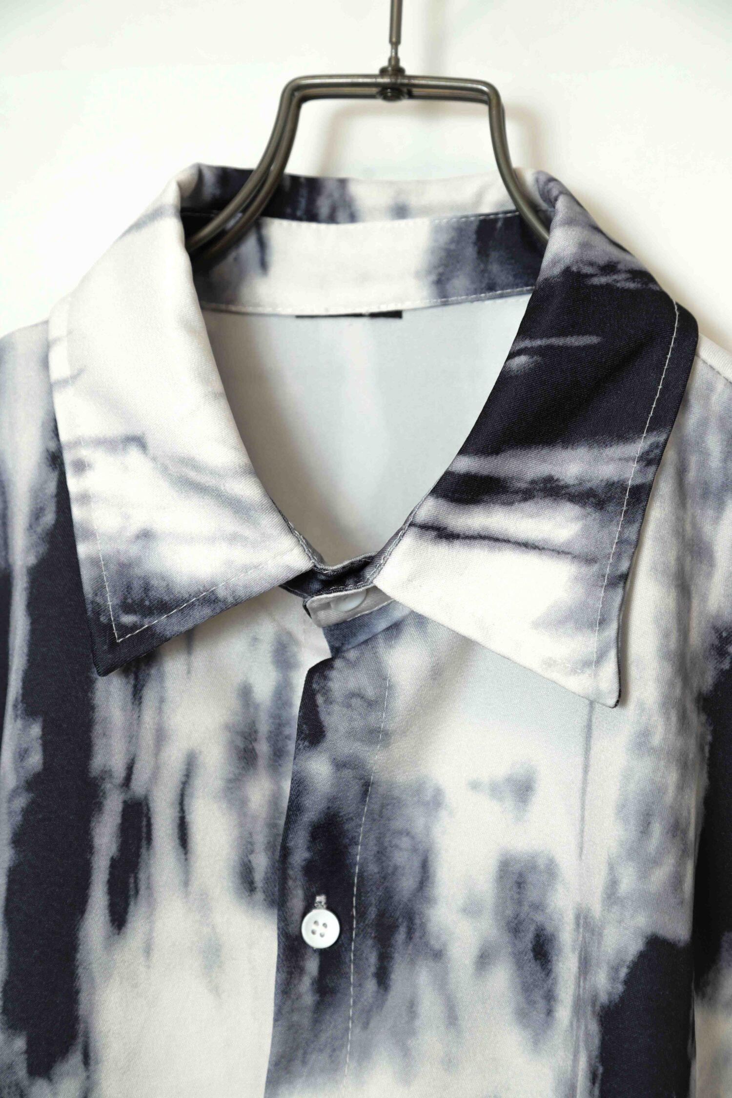 Alternative view of VINTAGE PRINTED SHIRT/XL