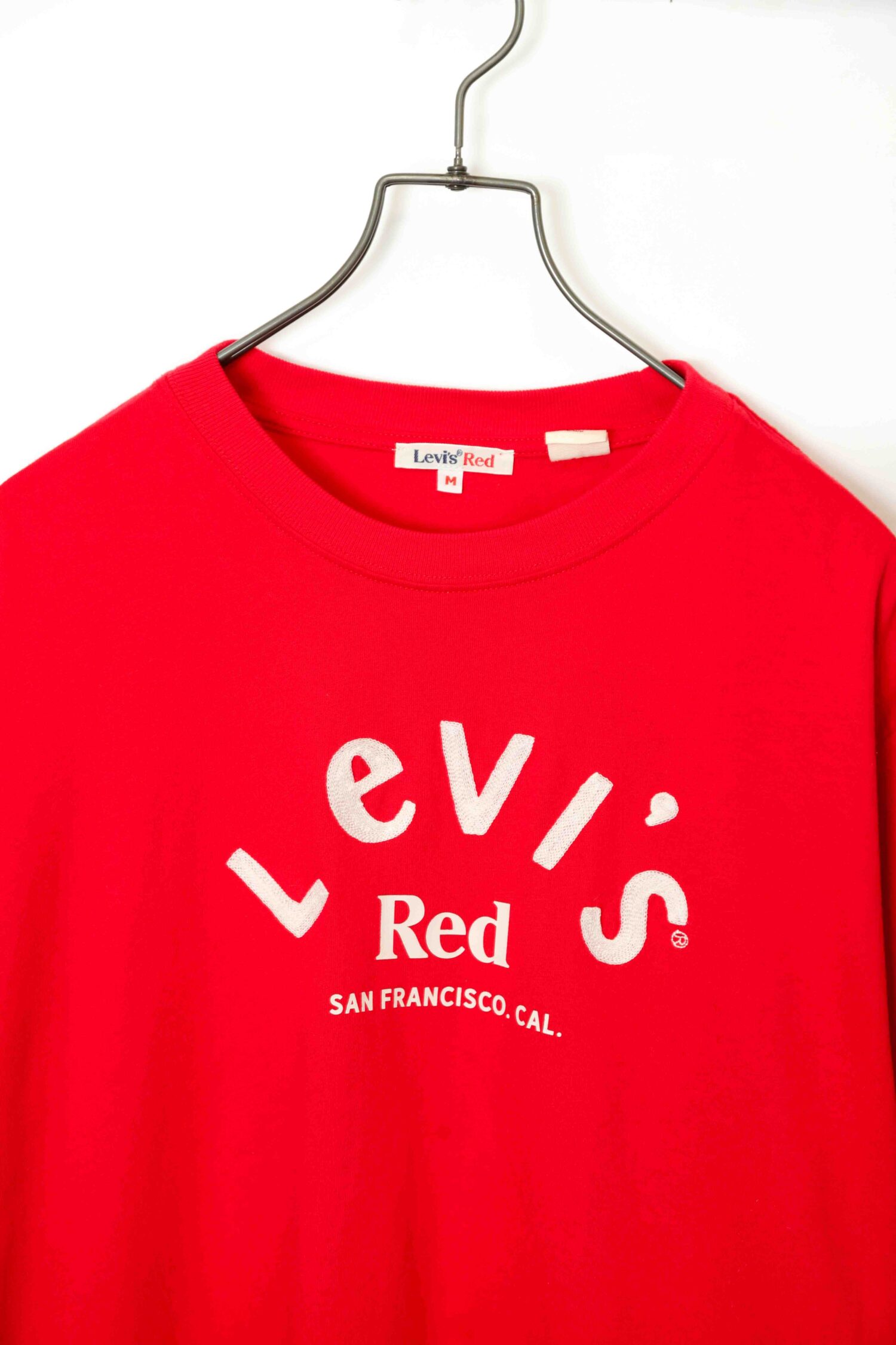 Alternative view of USED LEVI'S PRINTED T-SHIRT/M