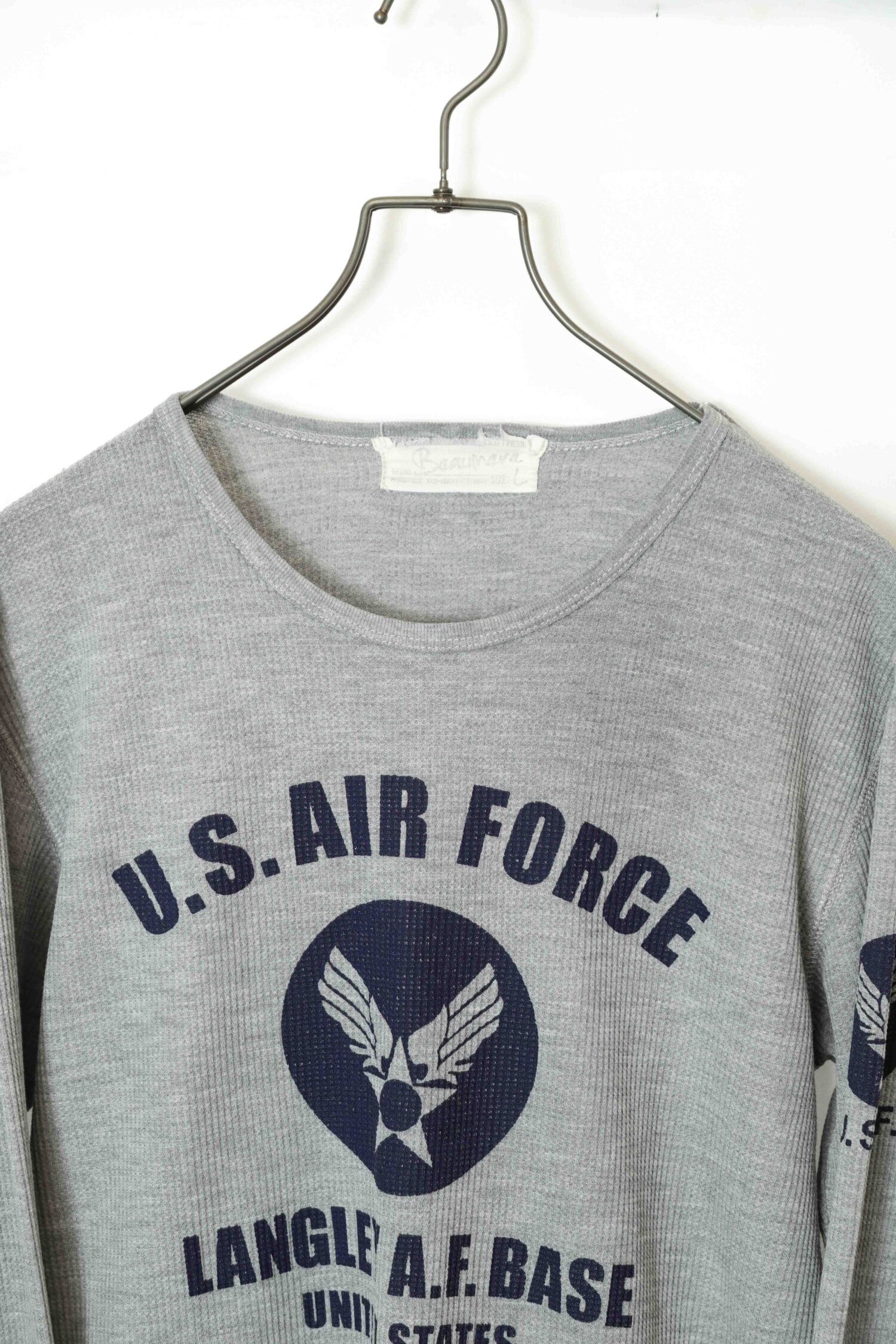 Alternative view of USED LONG SLEEVE T-SHIRT/M
