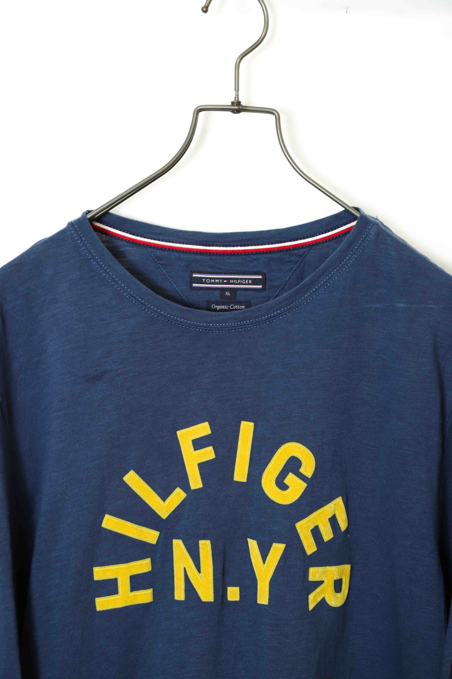 Alternative view of USED TOMMY HILFIGER LONG SLEEVE T-SHIRT/M