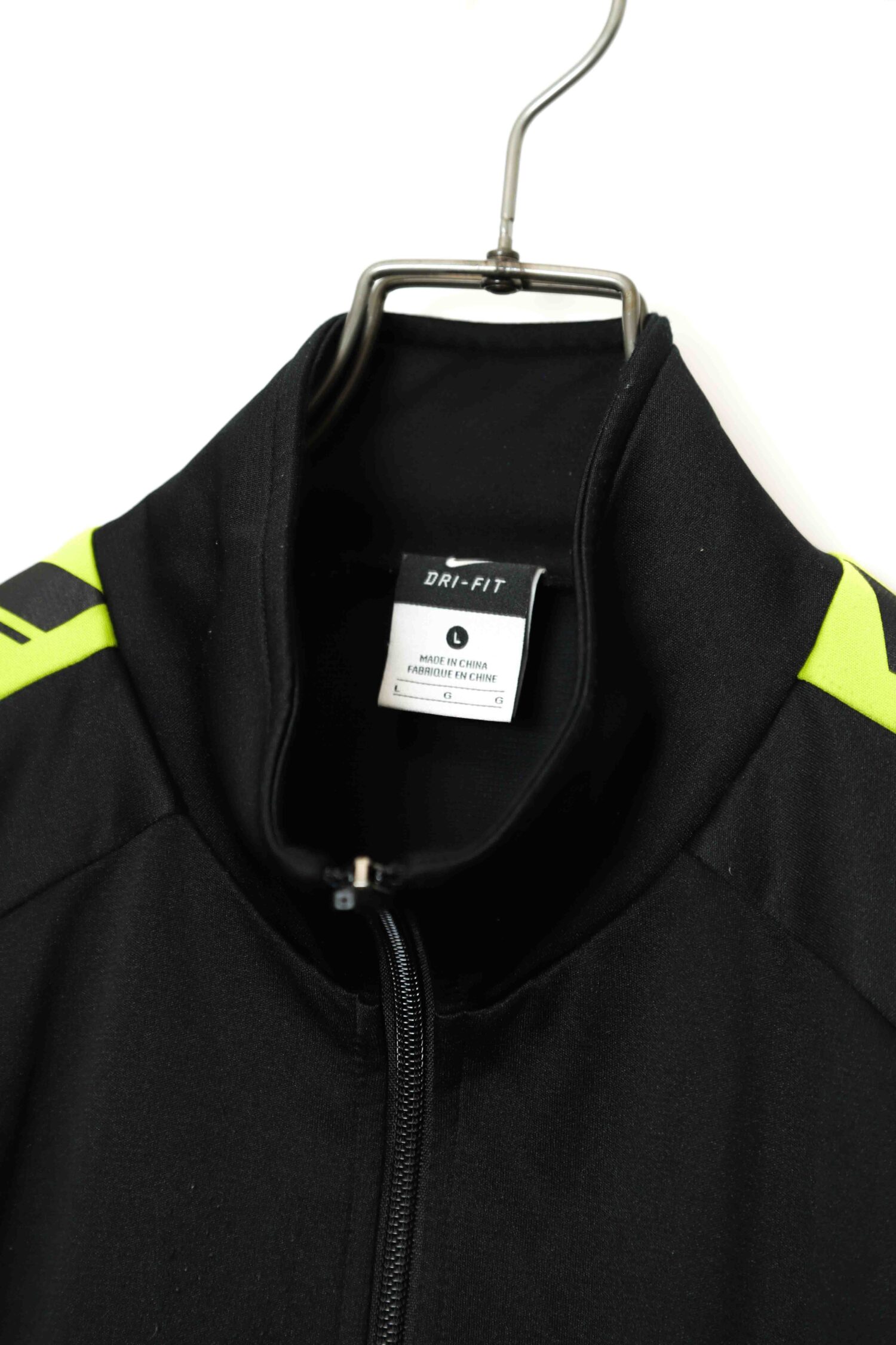 Alternative view of USED NIKE TRACK JACKET/L