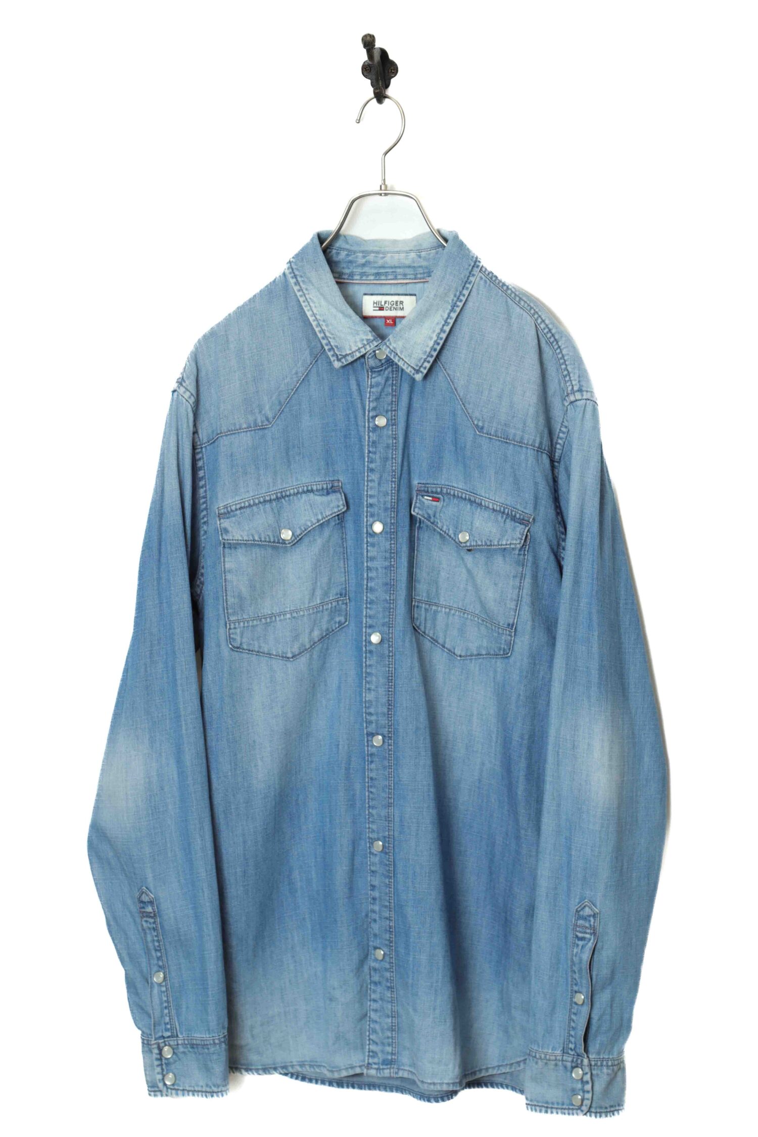 USED TOMMY HILFIGER CHAMBRAY SHIRT/XL