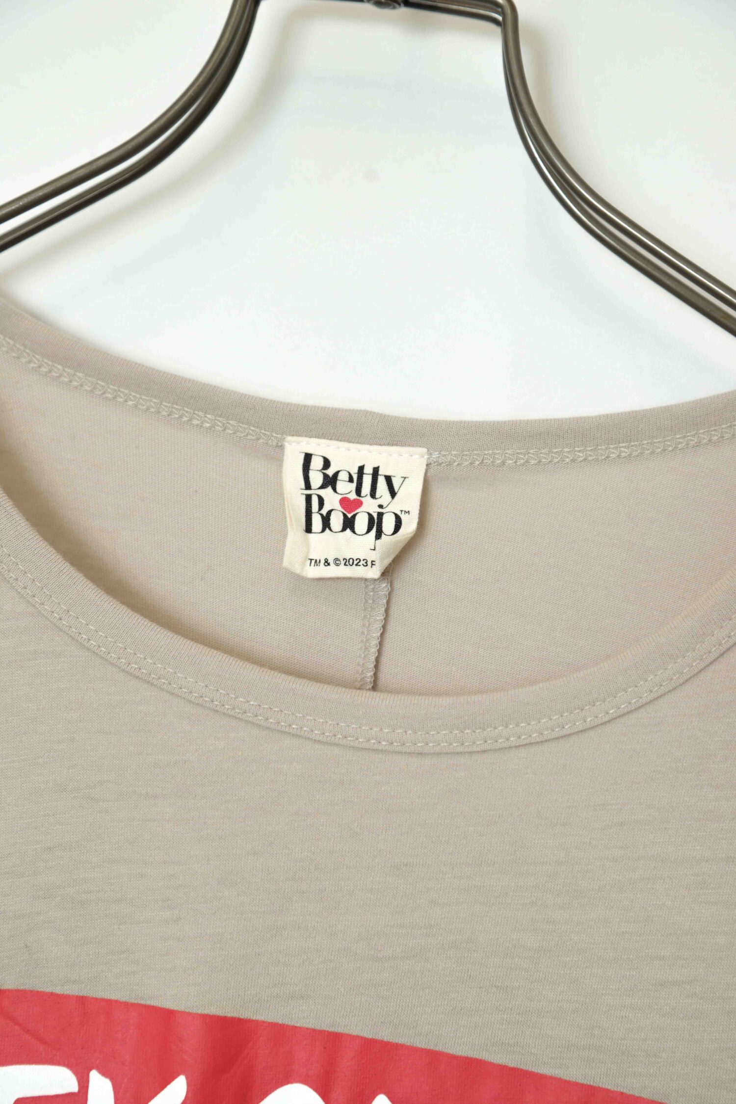 Alternative view of USED BETTY BOOP PRINTED T-SHIRT/L
