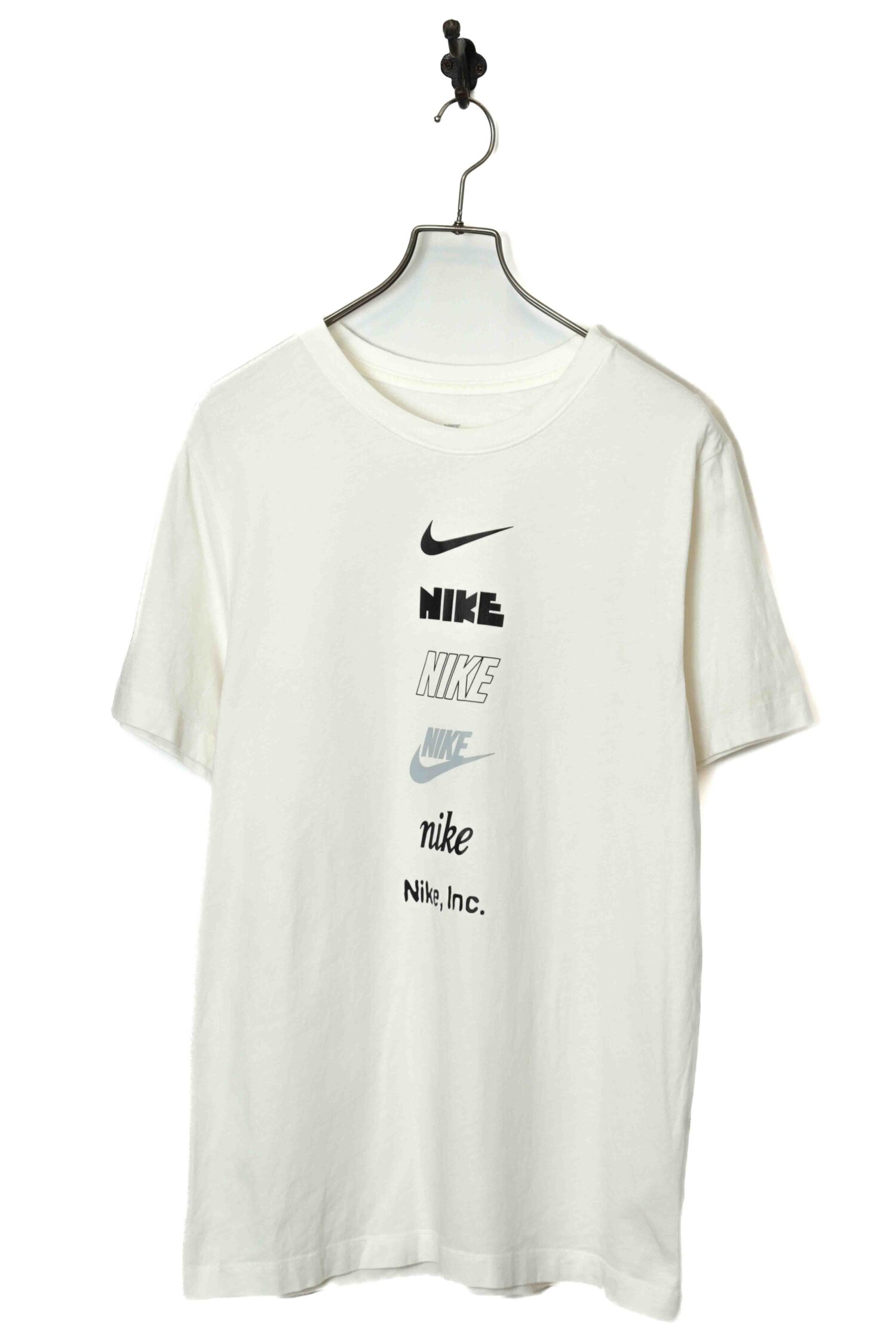 USED NIKE PRINTED T-SHIRT/L