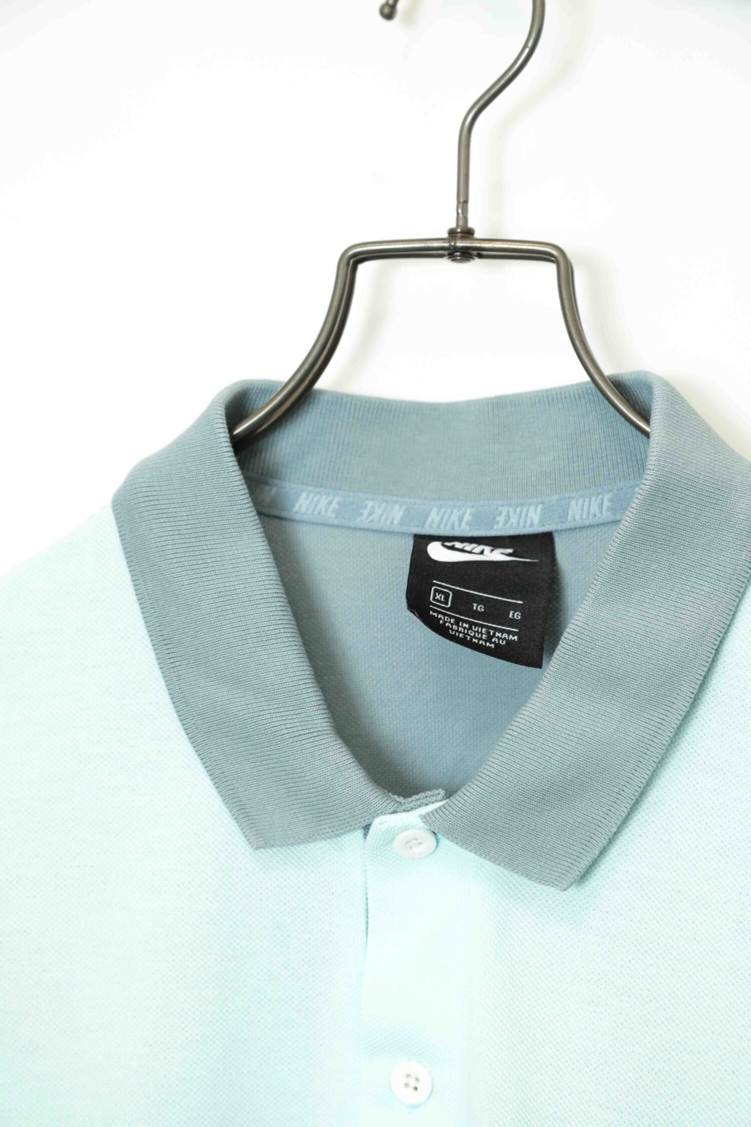 Alternative view of USED NIKE POLO SHIRT/L