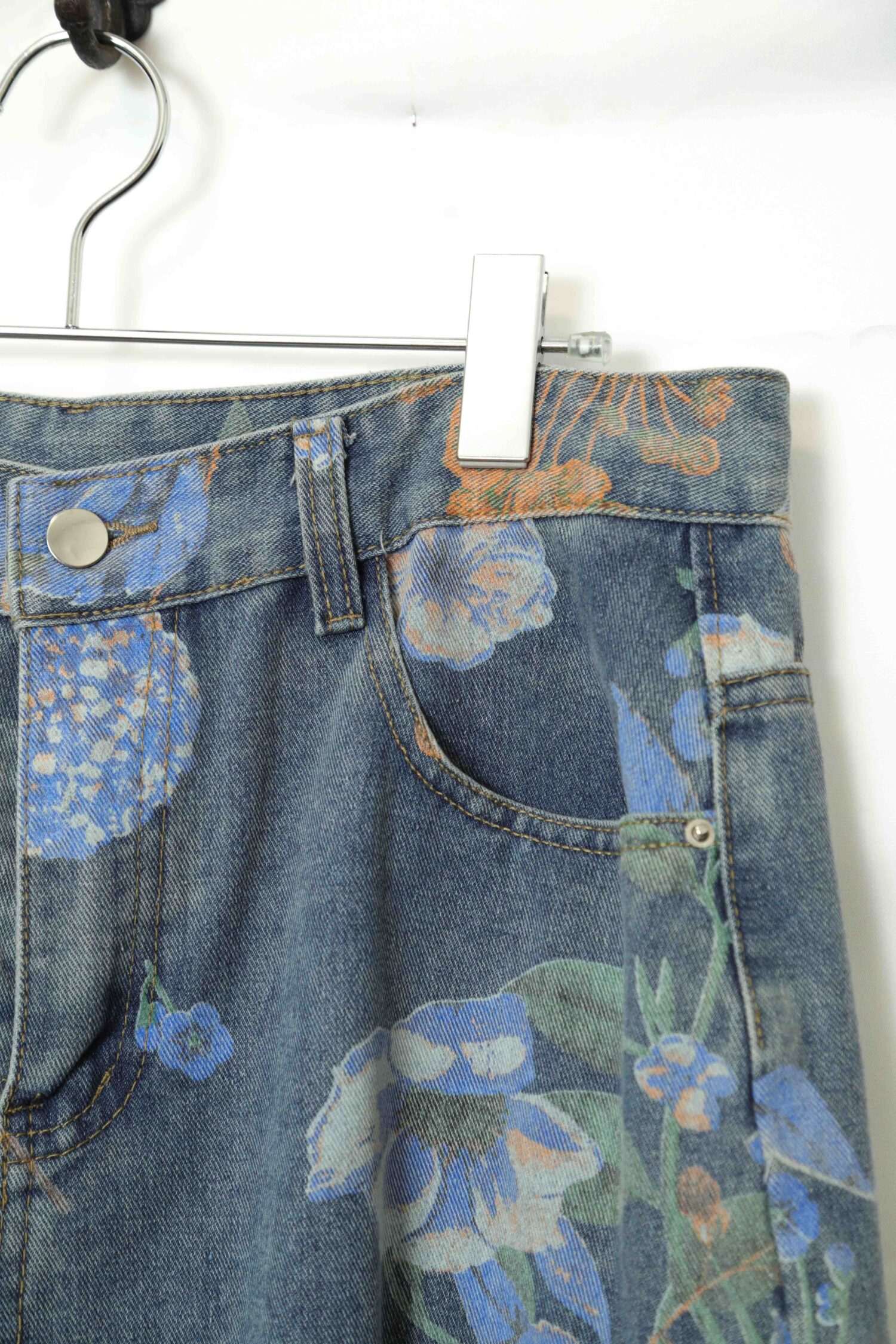 Alternative view of VINTAGE PRINTED FLARE PANTS/W82