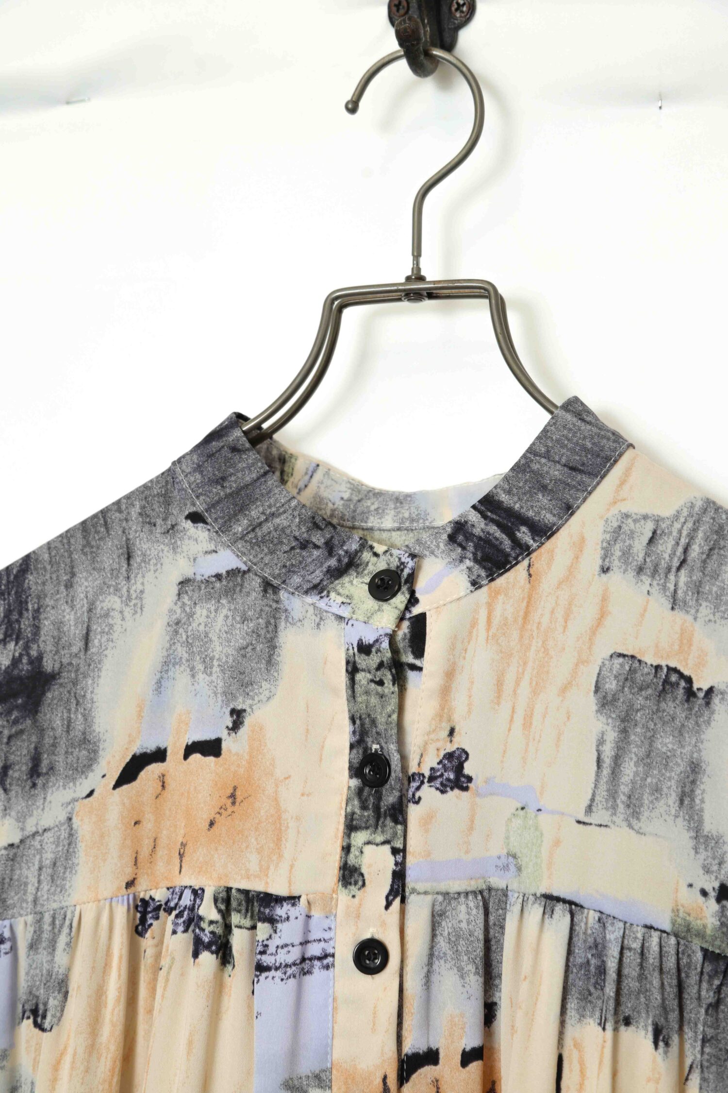 Alternative view of VINTAGE PRINTED ONE-PIECE DRESS/L