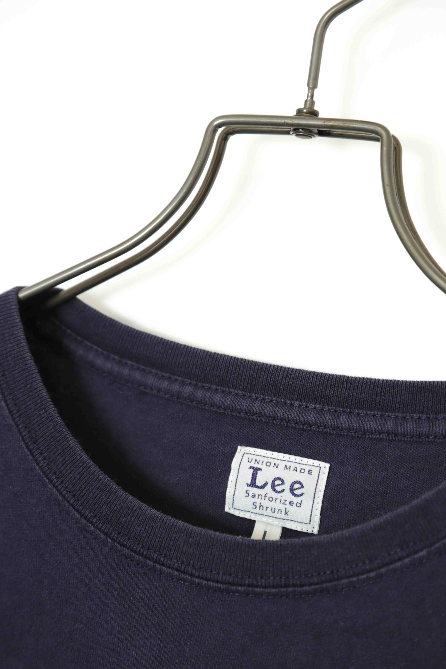 Alternative view of USED LEE PRINTED T-SHIRT/L