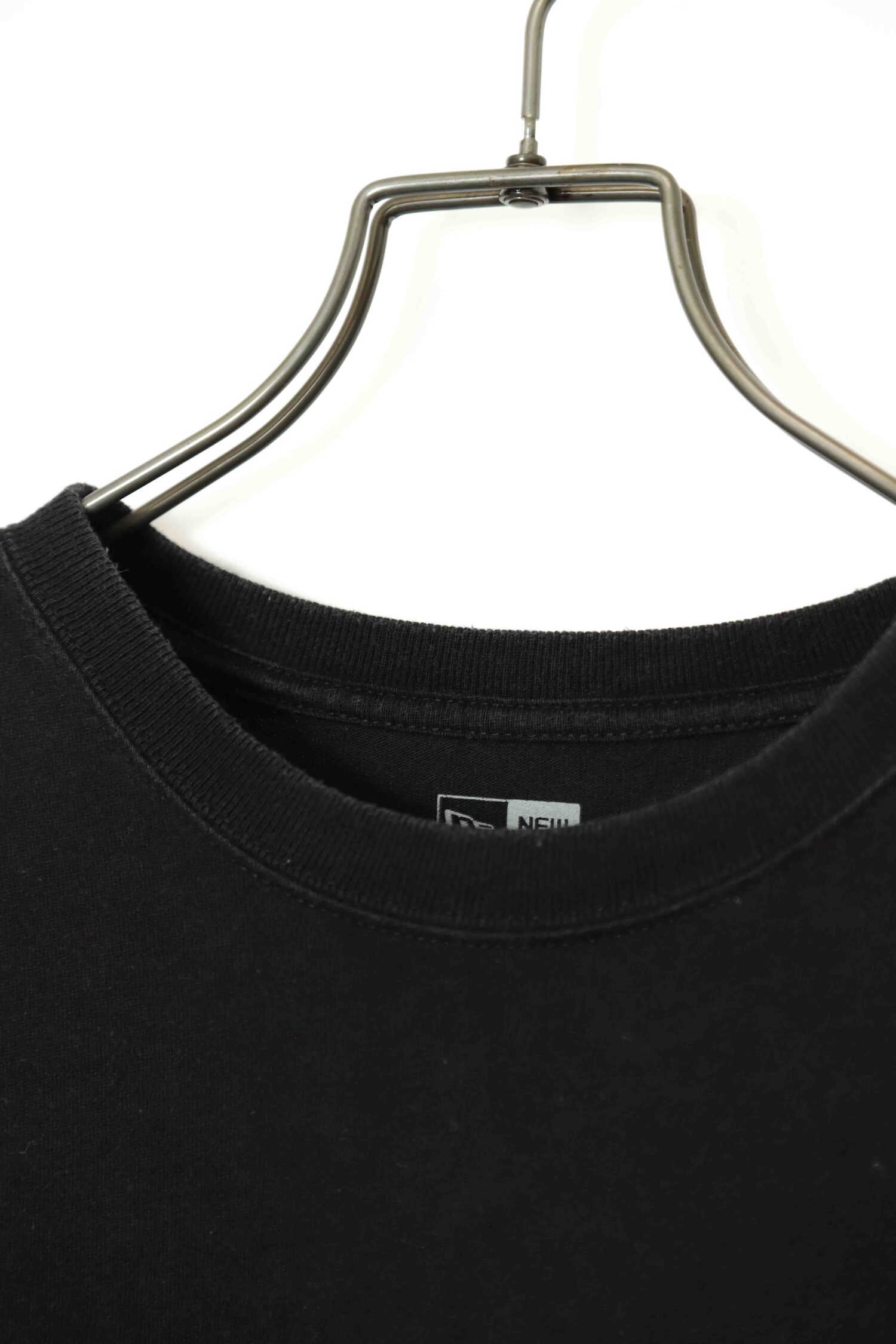 Alternative view of USED NEWERA PRINTED T-SHIRT/M
