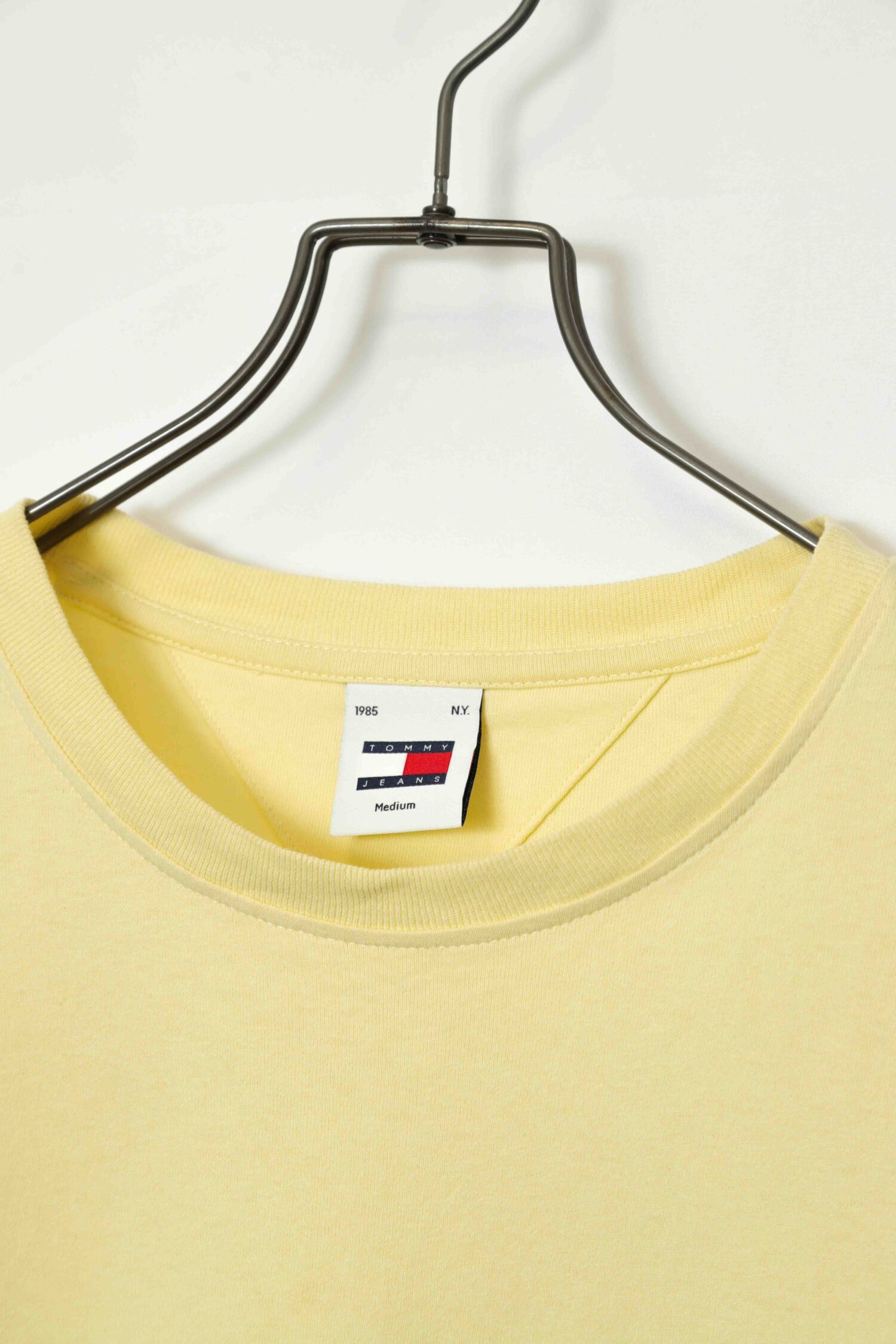 Alternative view of USED TOMMY HILFIGER T-SHIRT/M