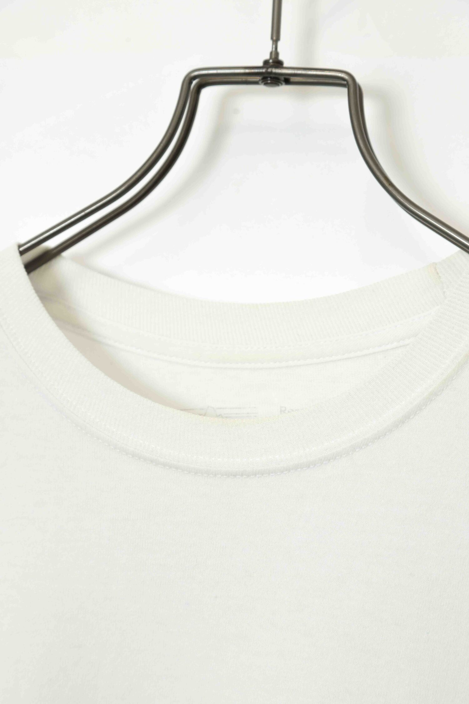 Alternative view of USED PANTAGONIA LONG SLEEVE T-SHIRT/M