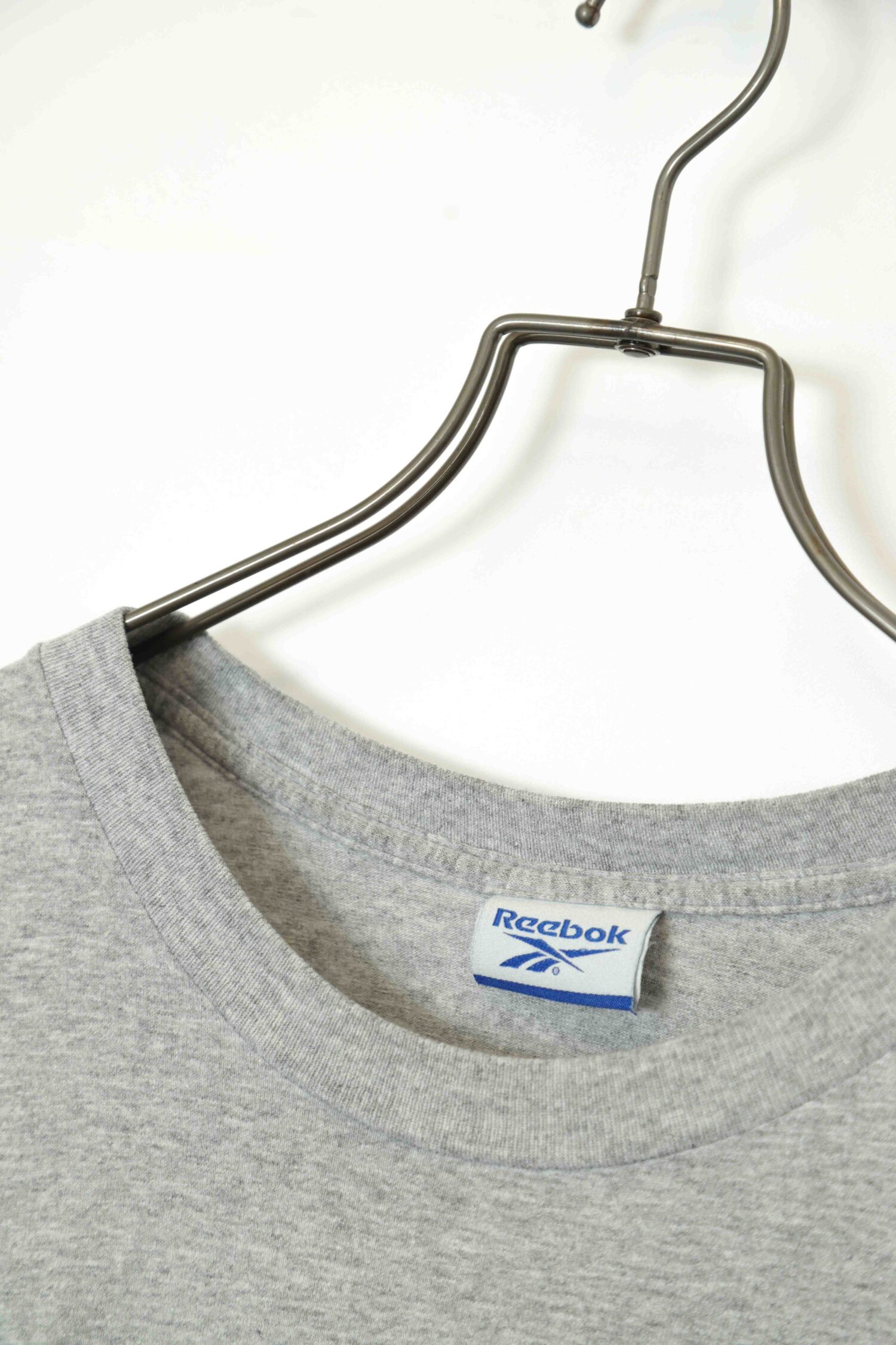 Alternative view of USED REEBOK PRINTED T-SHIRT/M