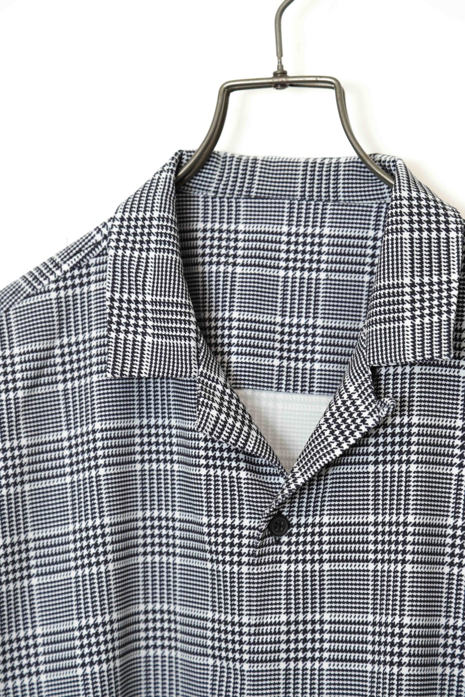 ISSEY MIYAKE(イッセイミヤケ)の年代別タグの特徴まとめ！各デザインの
