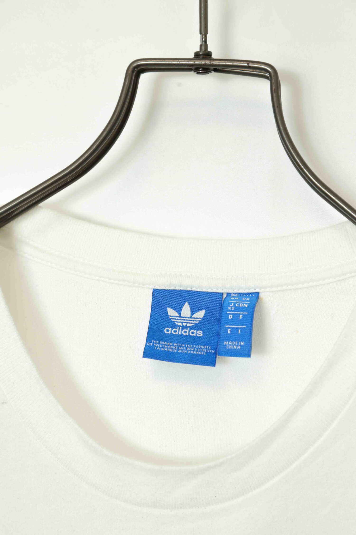Alternative view of USED ADIDAS PRINTED T-SHIRT/M