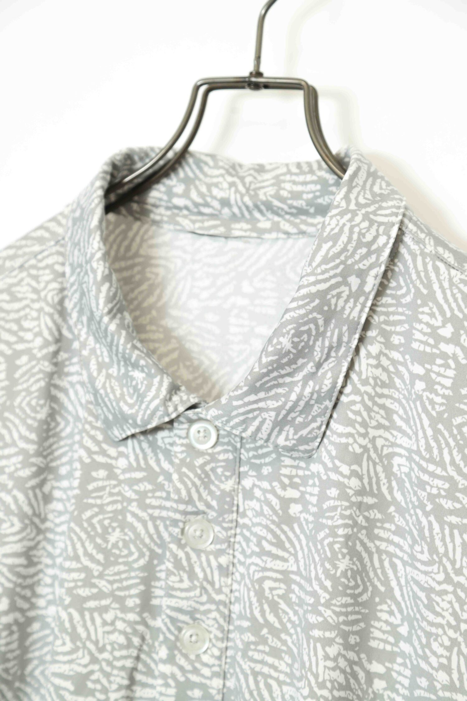 Alternative view of VINTAGE PRINTED PULL OVER SHIRT/XL