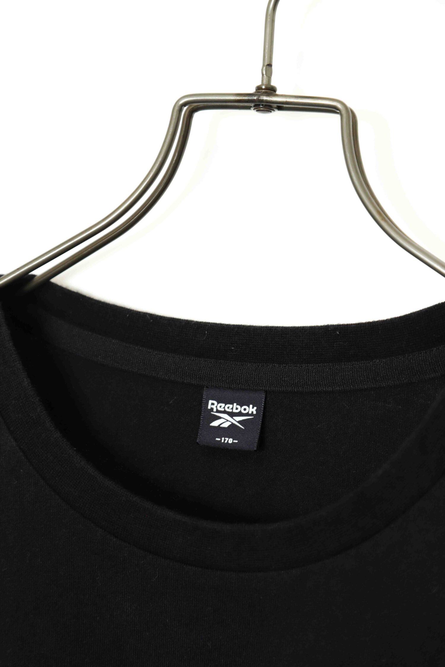 Alternative view of USED REEBOK PRINTED T-SHIRT/M