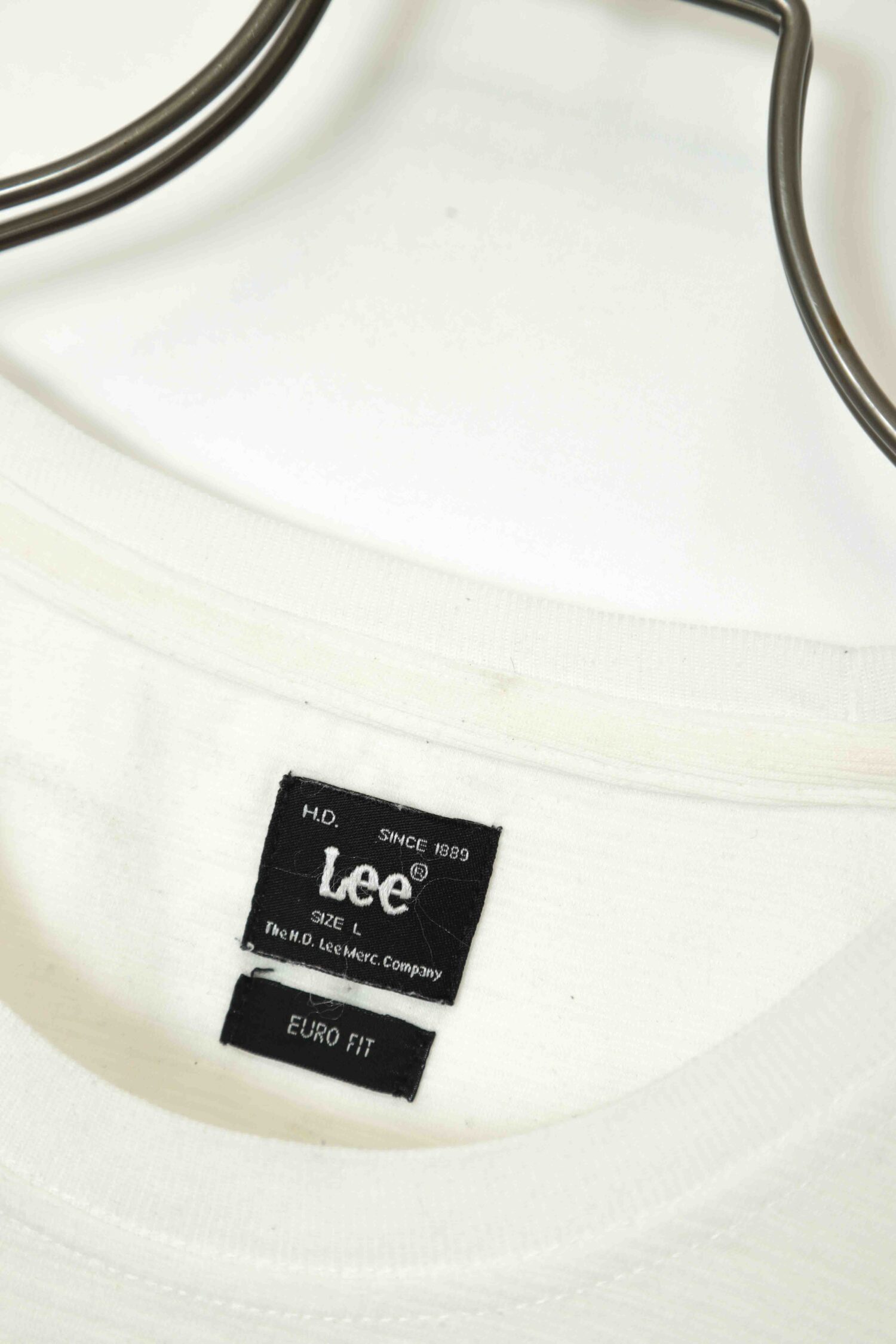 Alternative view of USED LEE PRINTED T-SHIRT/L