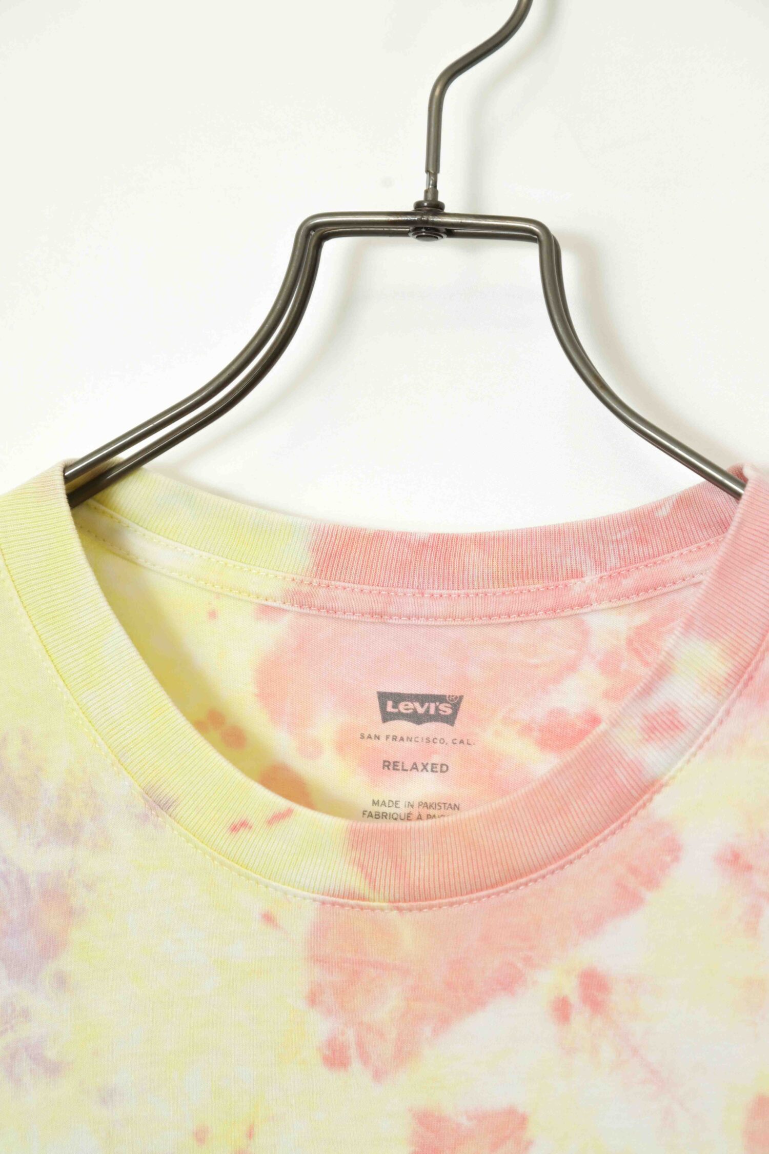Alternative view of USED LEVIS PRINTED T-SHIRT/S