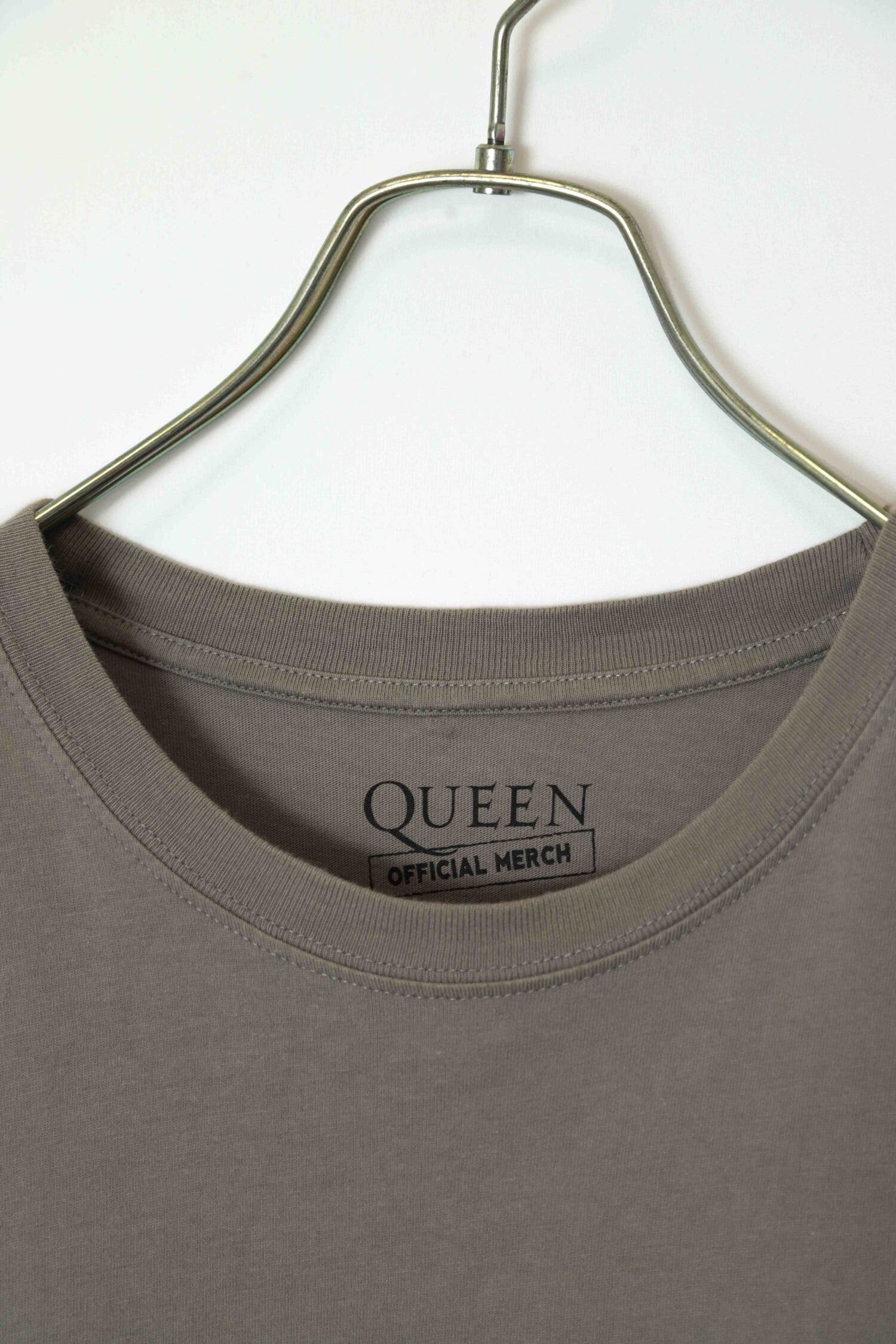 Alternative view of USED QUEEN PRINTED T-SHIRT/L