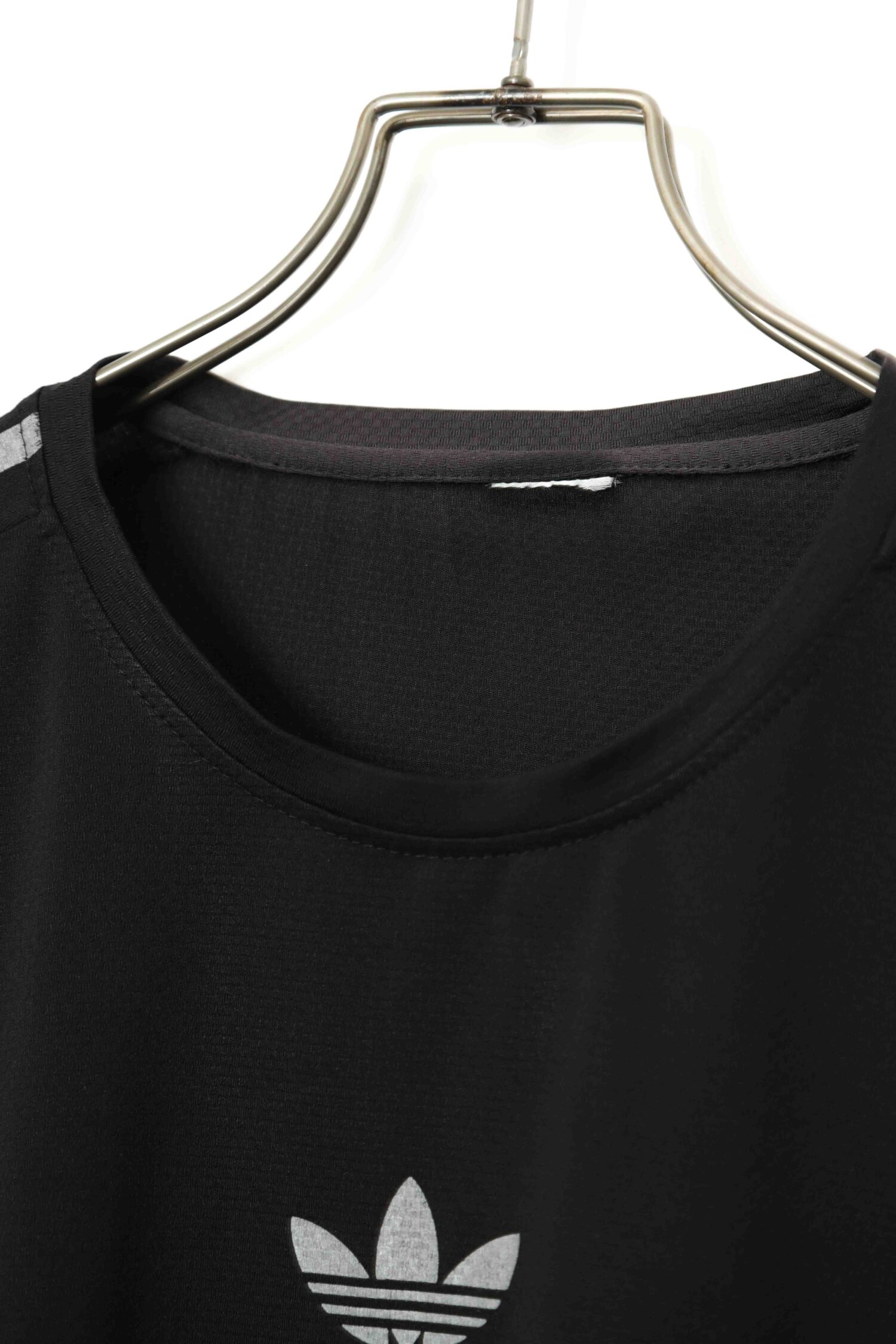 Alternative view of USED ADIDAS PRINTED TECK SHIRT/M
