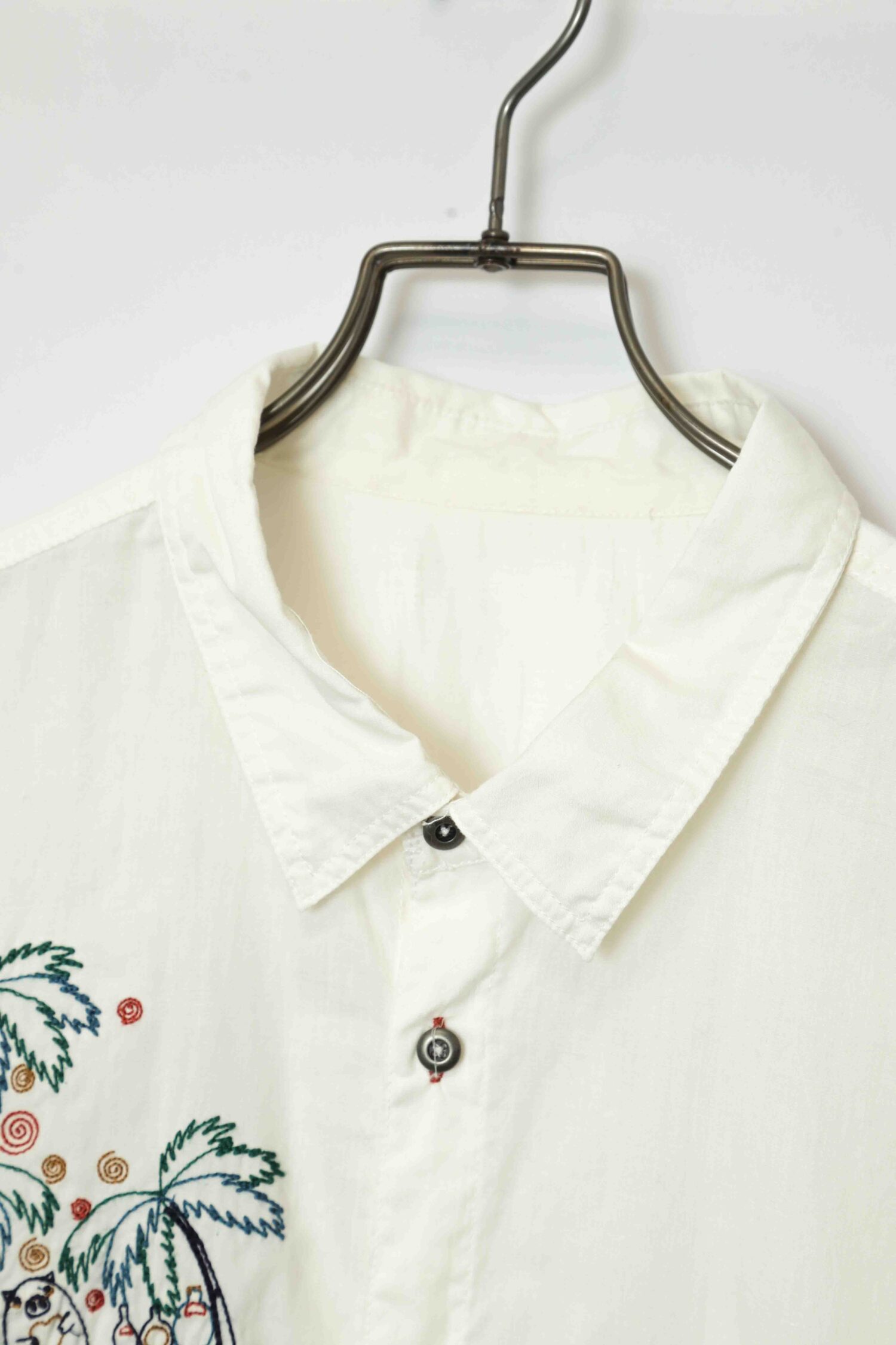 Alternative view of VINTAGE EMBROIDERY DESIGN SHIRT/XL