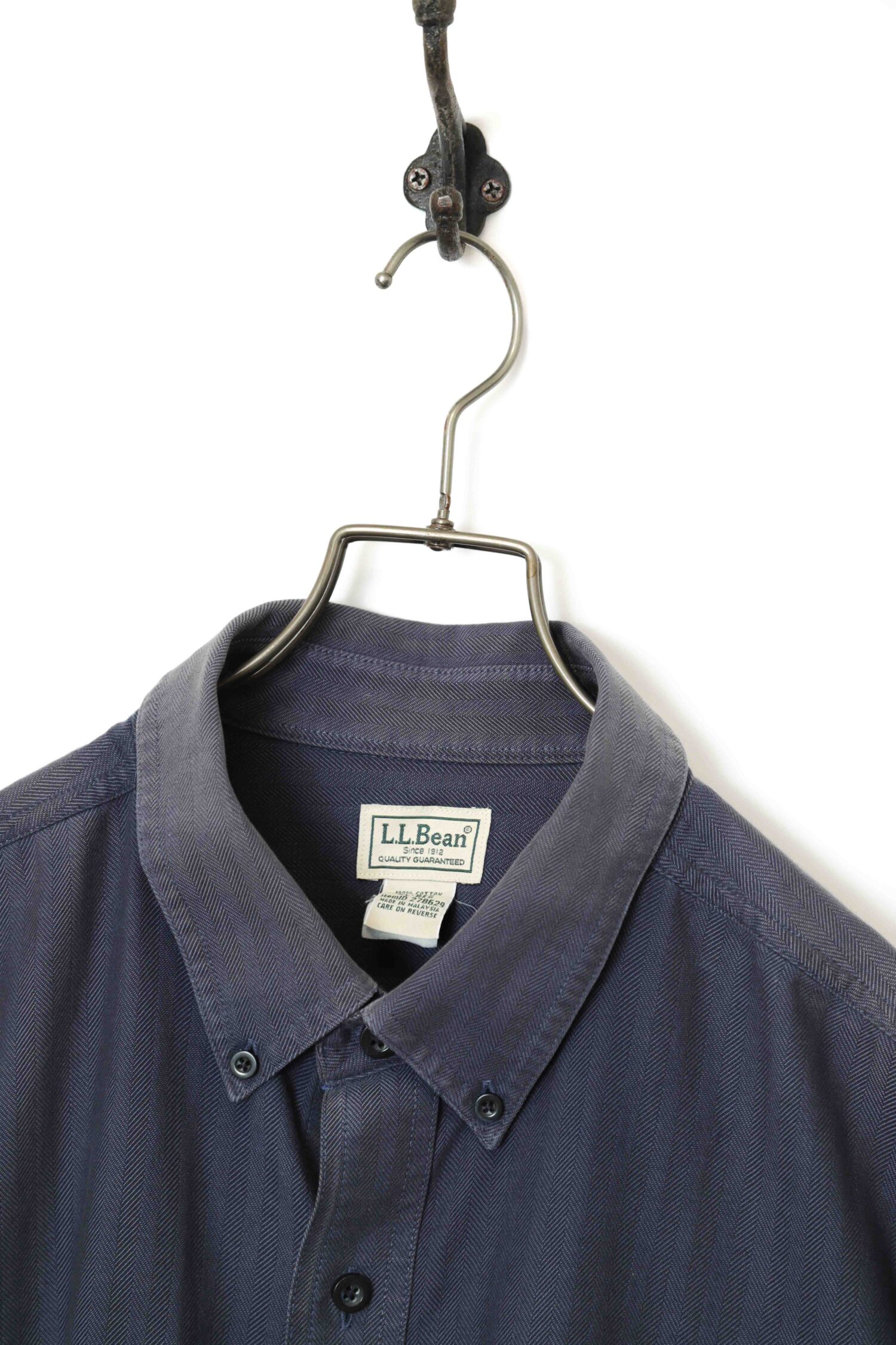 Alternative view of USED L.L NEAN BUTTON DOWN SHIRT/XL