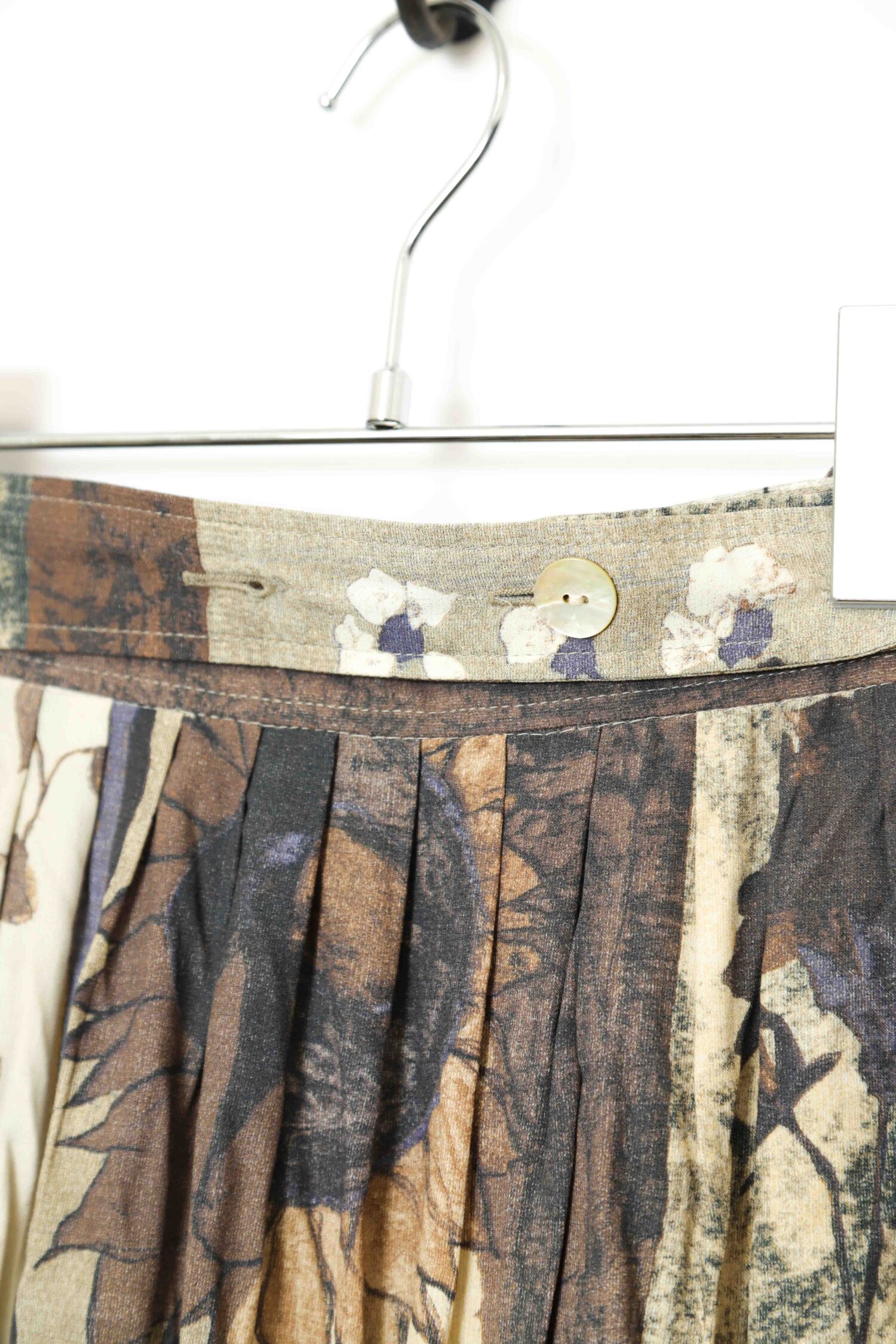 Alternative view of VINTAGE PRINTED SKIRT/W74