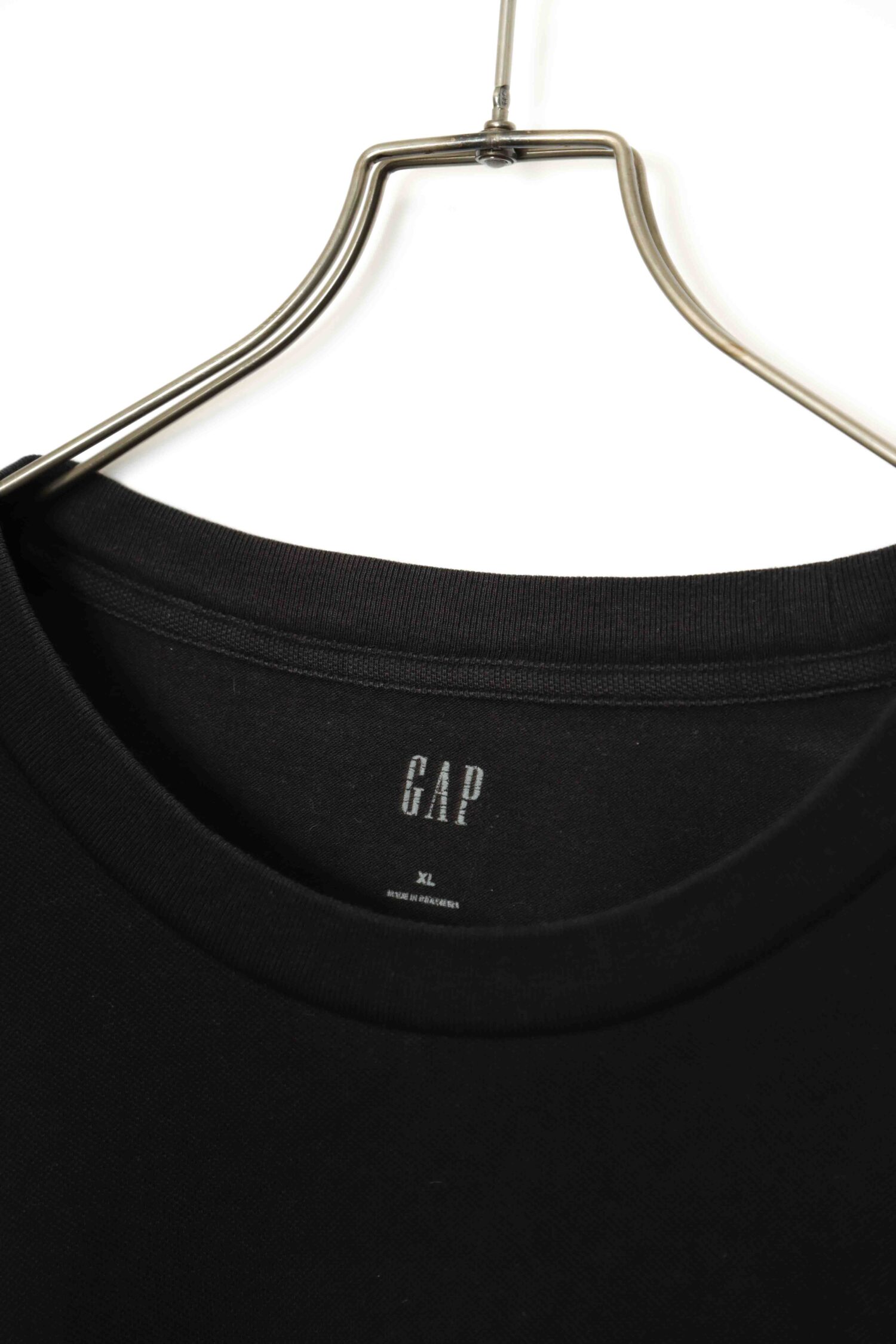 Alternative view of USED GAP LOGO T-SHIRT/XL