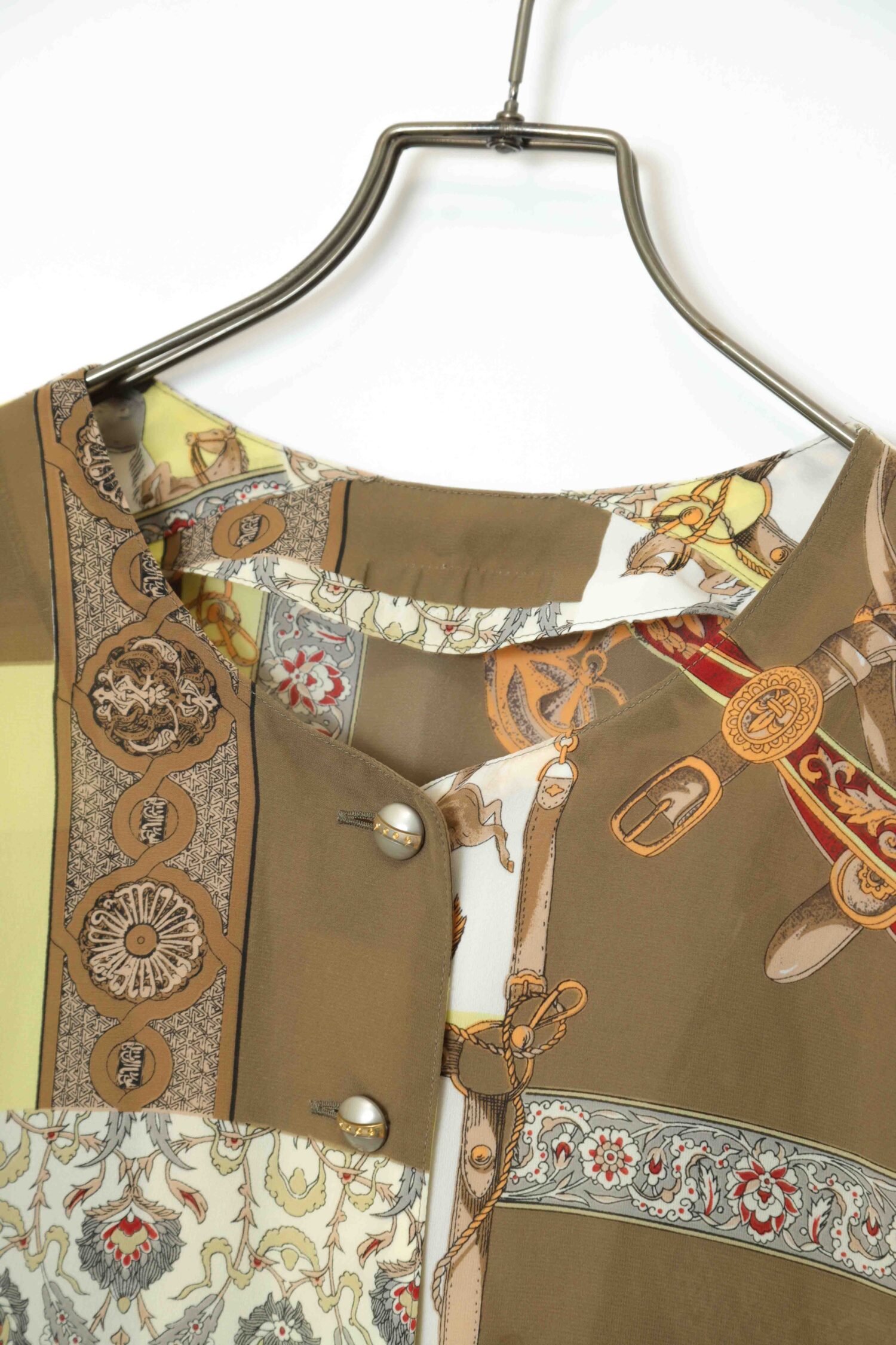 Alternative view of VINTAGE PRINTED NO COLLAR SHIRT/XL