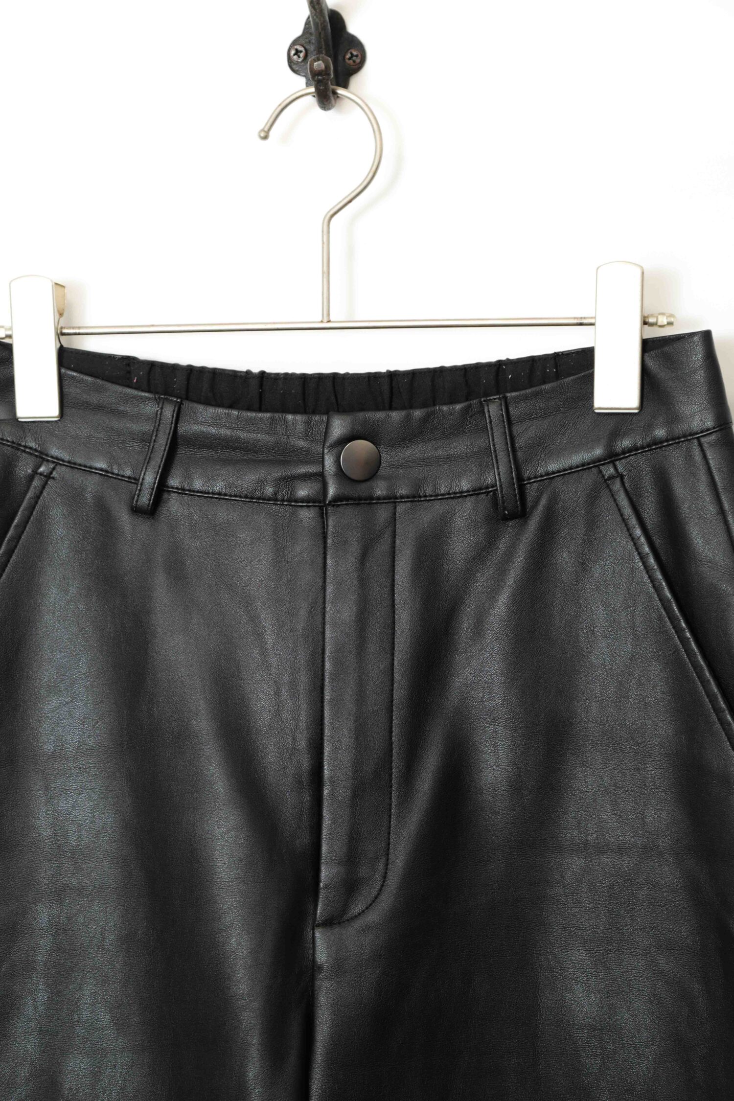 Alternative view of VINTAGE FAKE LEATHER SHORT PANTS/68