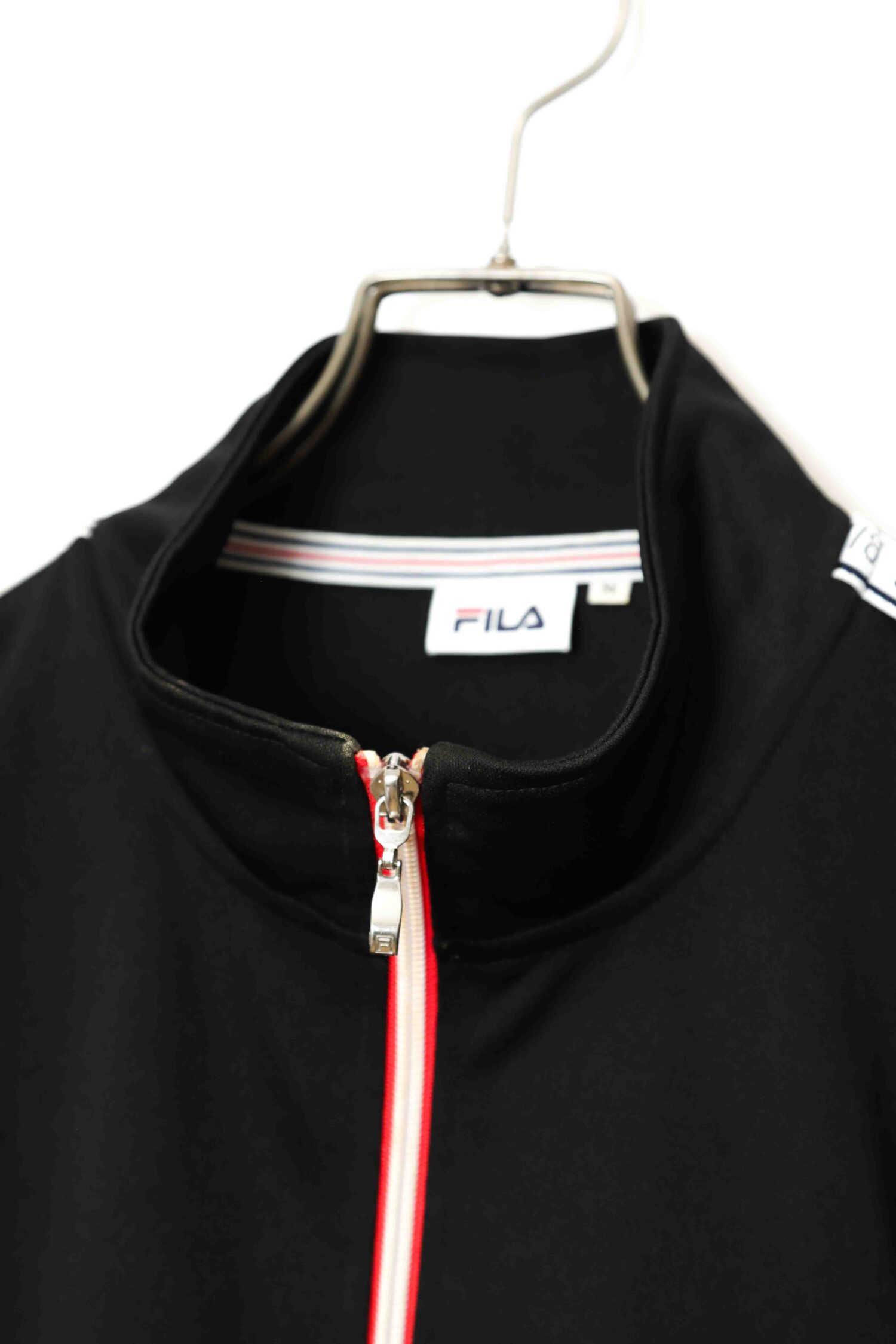 Alternative view of USED FILA TRACK JAKCET/M