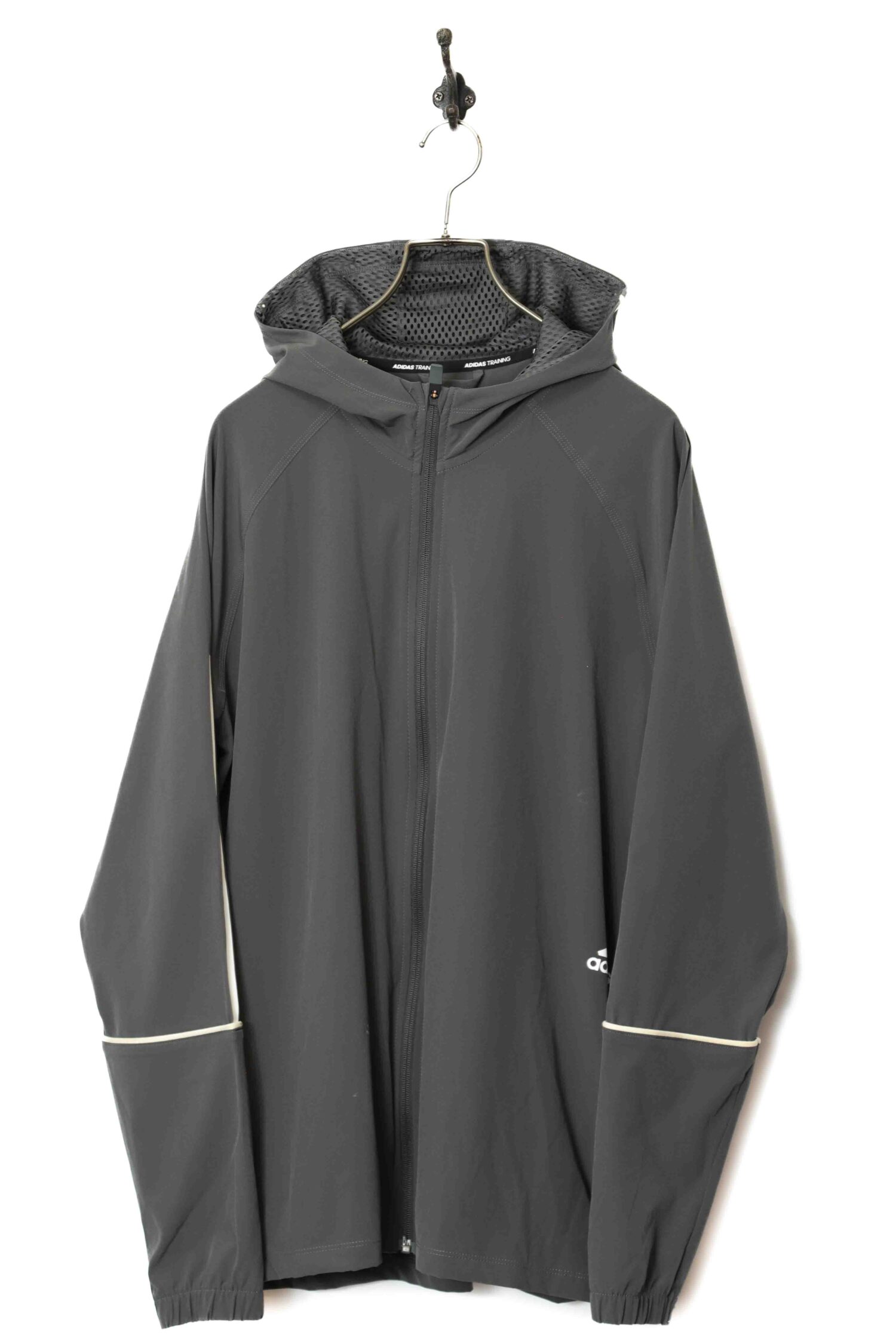 USED ADIDAS TRAINING JACKET/XL