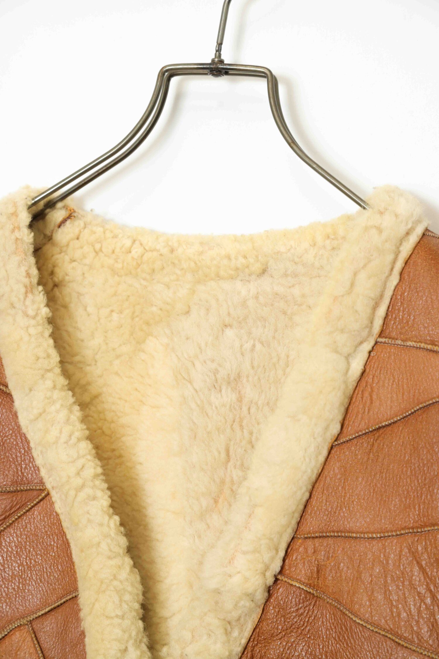 Alternative view of VINTAGE MOUTON VEST/L