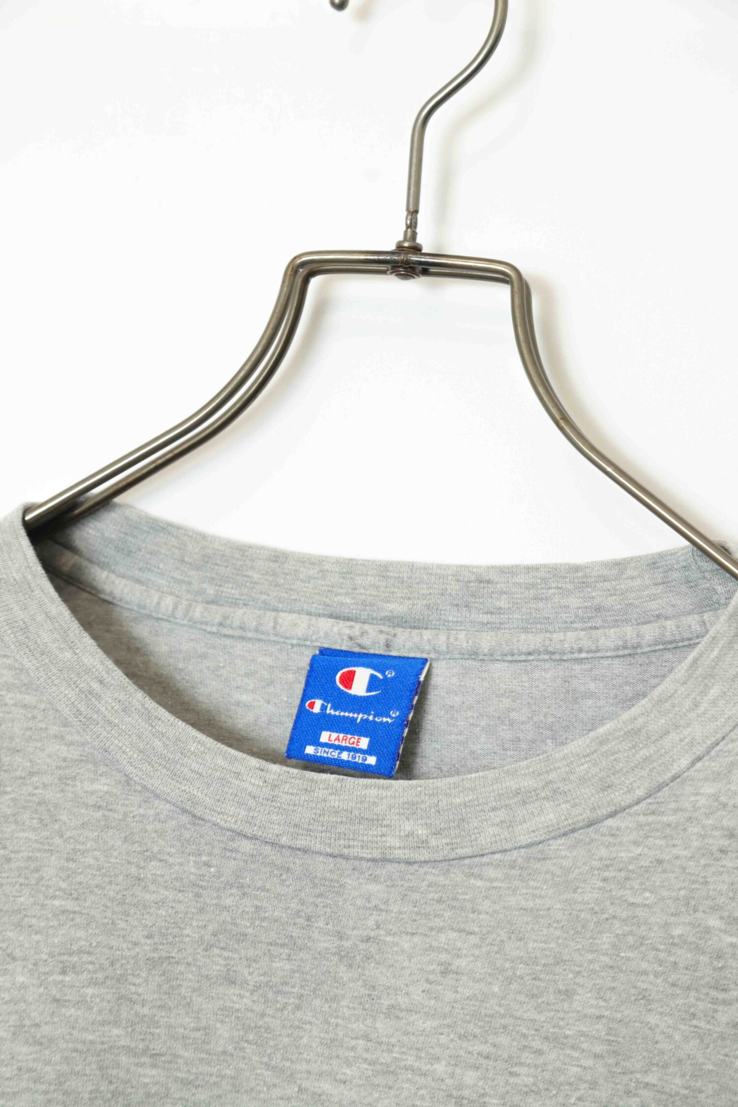 Alternative view of USED CHAMPION PRINTED T-SHIRT/L