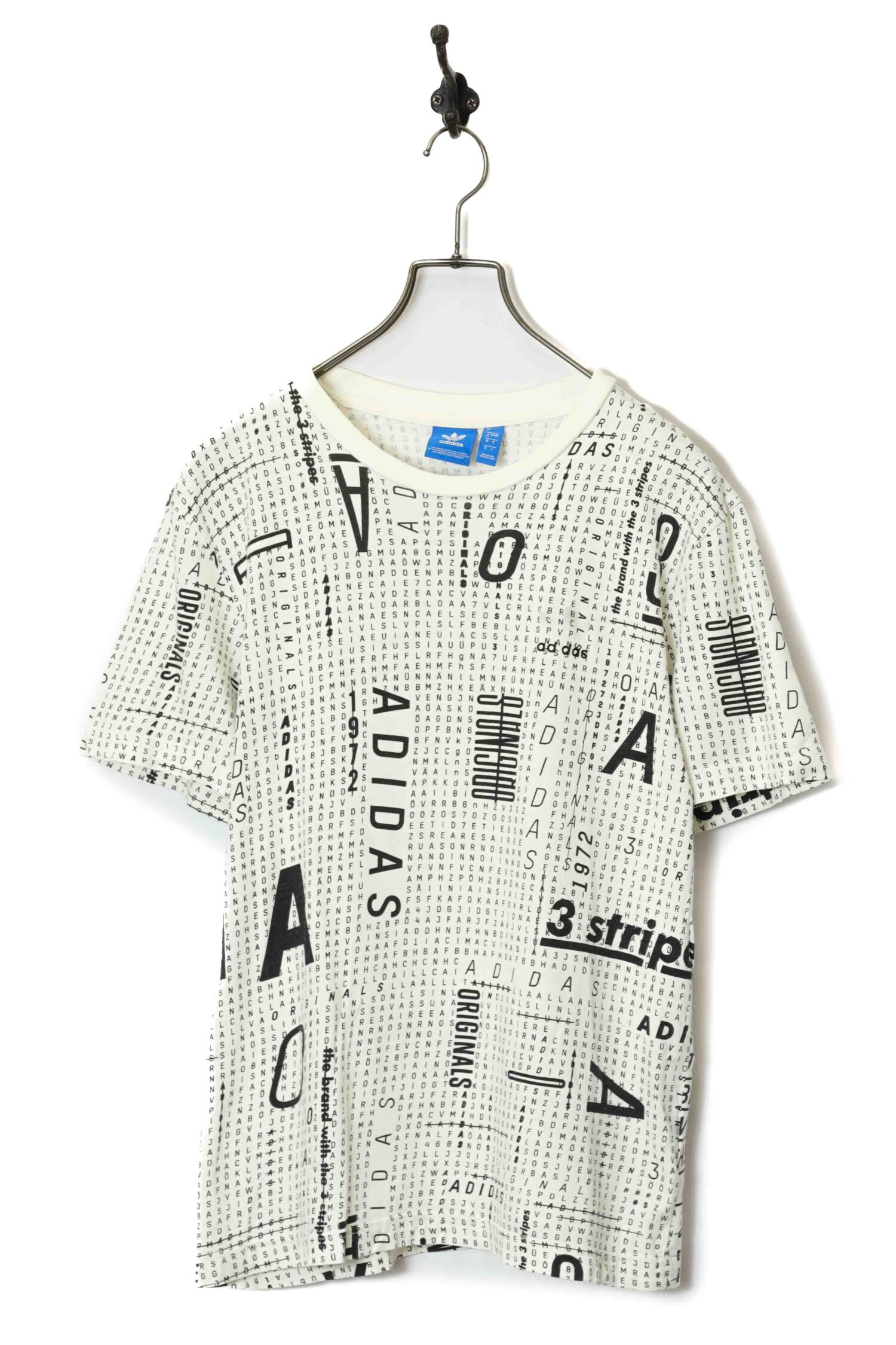 USED ADIDAS PATTERN T-SHIRT/M