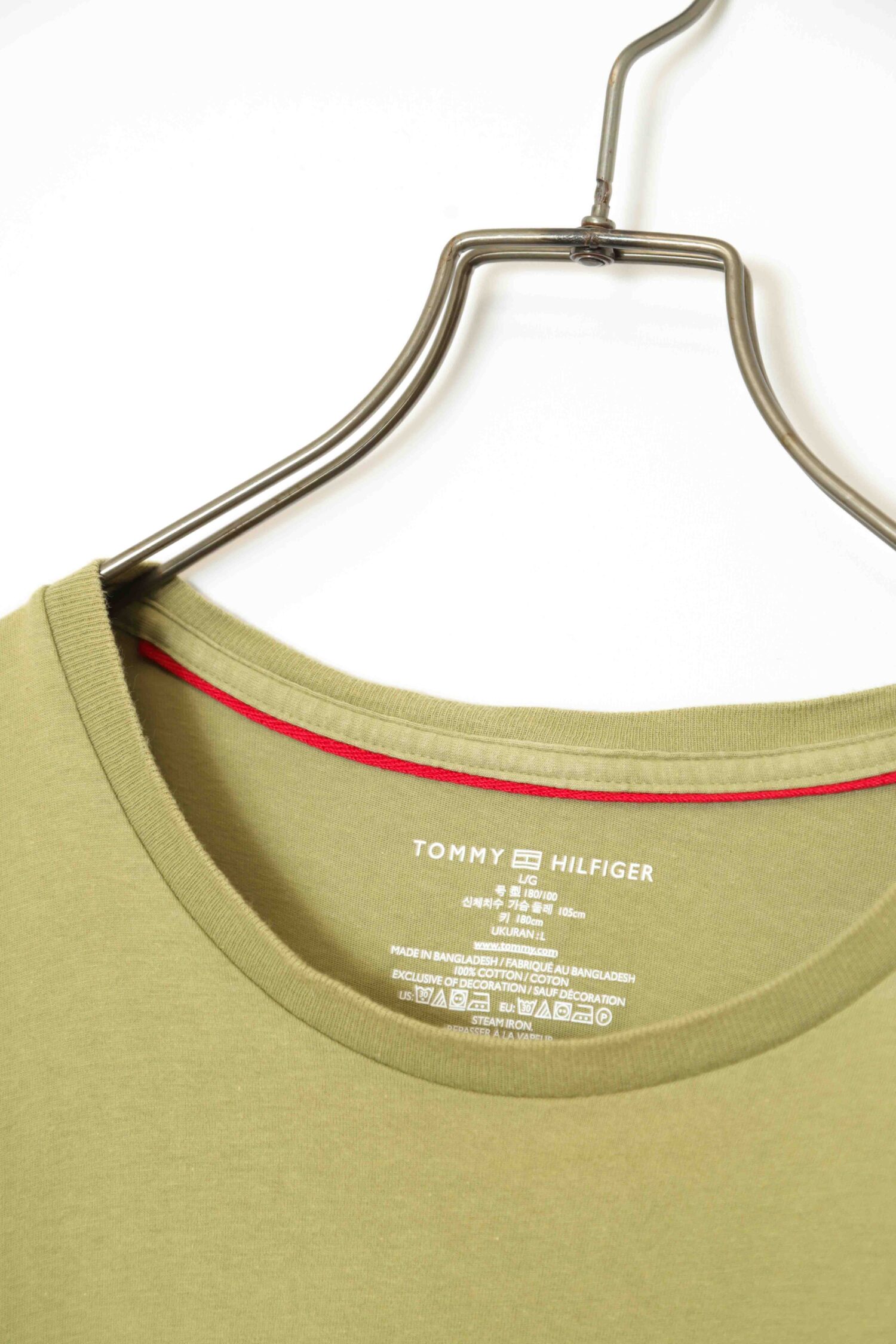 Alternative view of USED TOMMY HILFIGER LOGO T-SHIRT/L