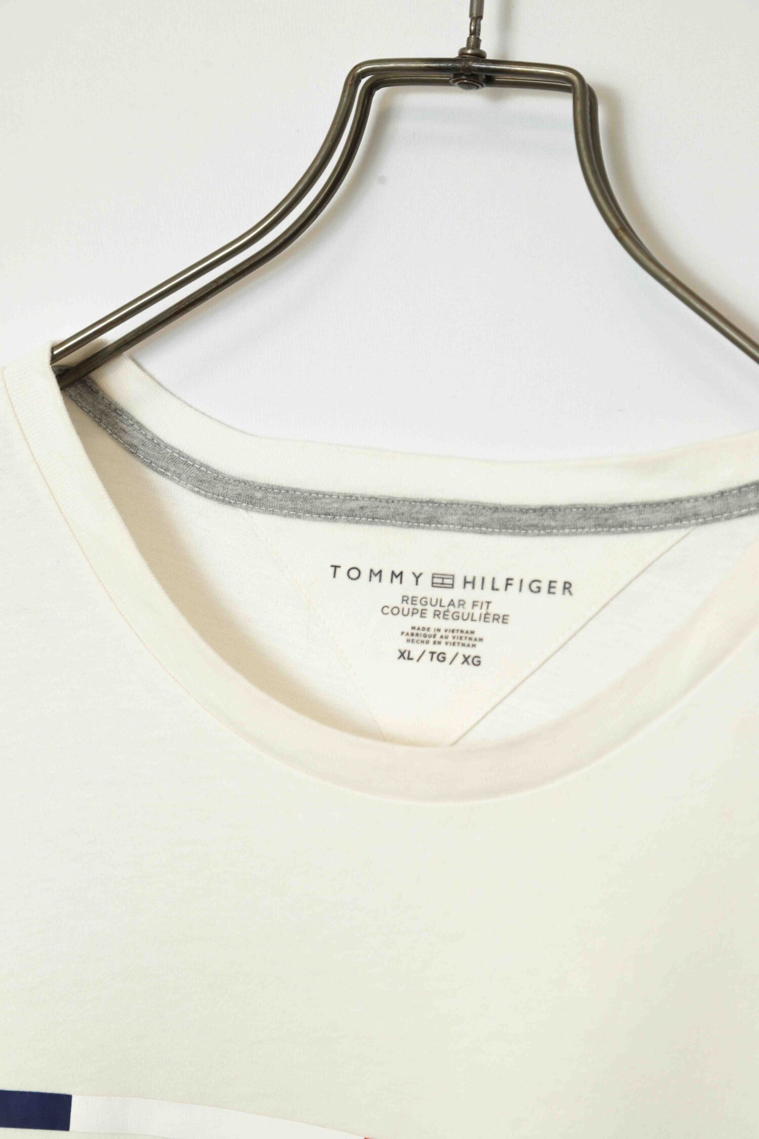 Alternative view of USED TOMMY HILFIGER LOGO T-SHIRT/XL