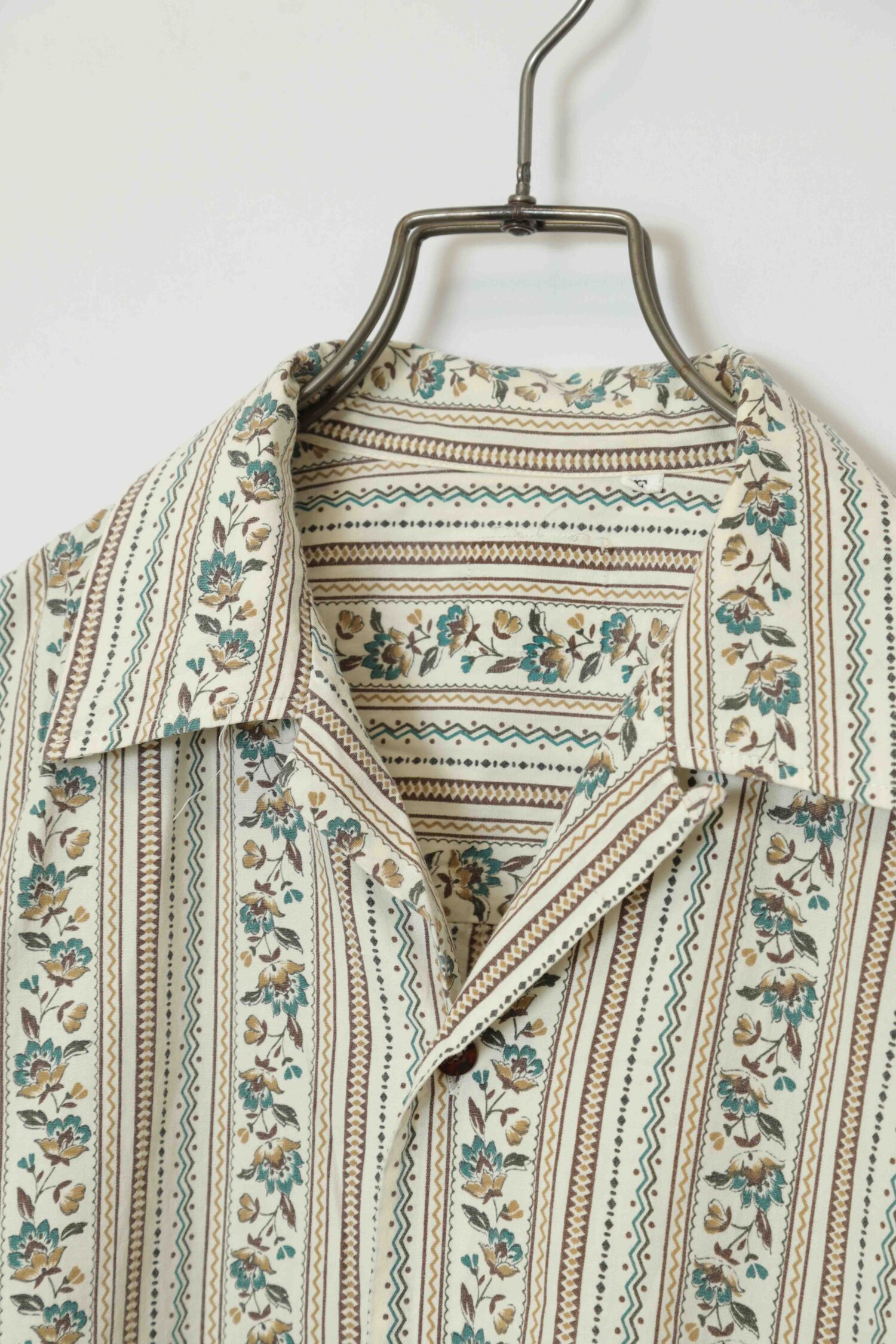 Alternative view of VINTAGE PATTERN PRINTED SHIRT/XL