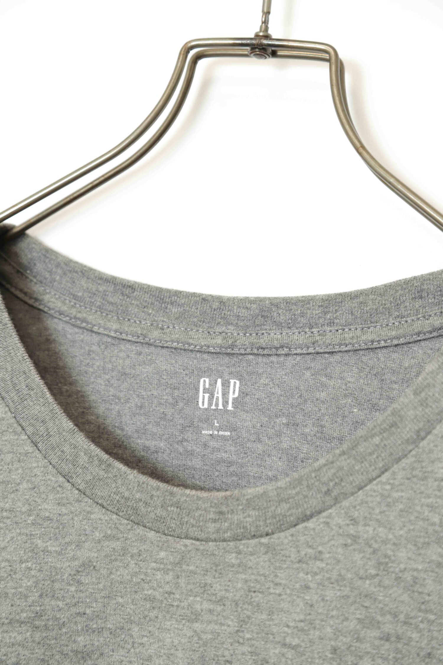Alternative view of USED GAP PRINTED T-SHIRT/L