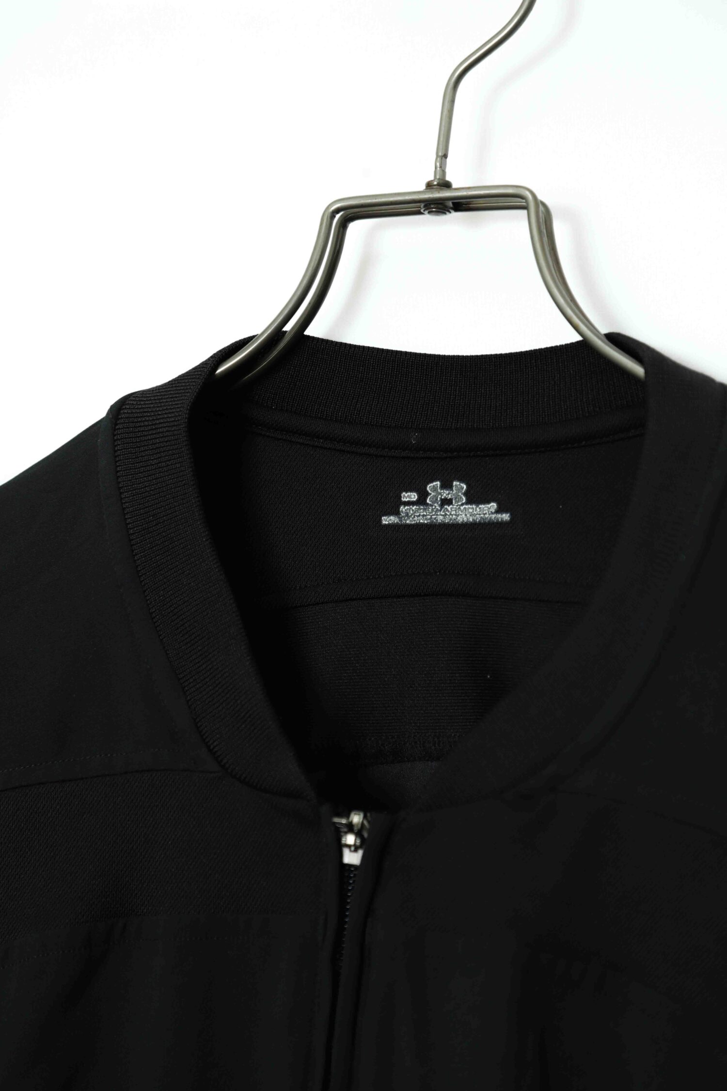 Alternative view of USED UNDER ARMOUR HALF ZIP T-SHIRT/L