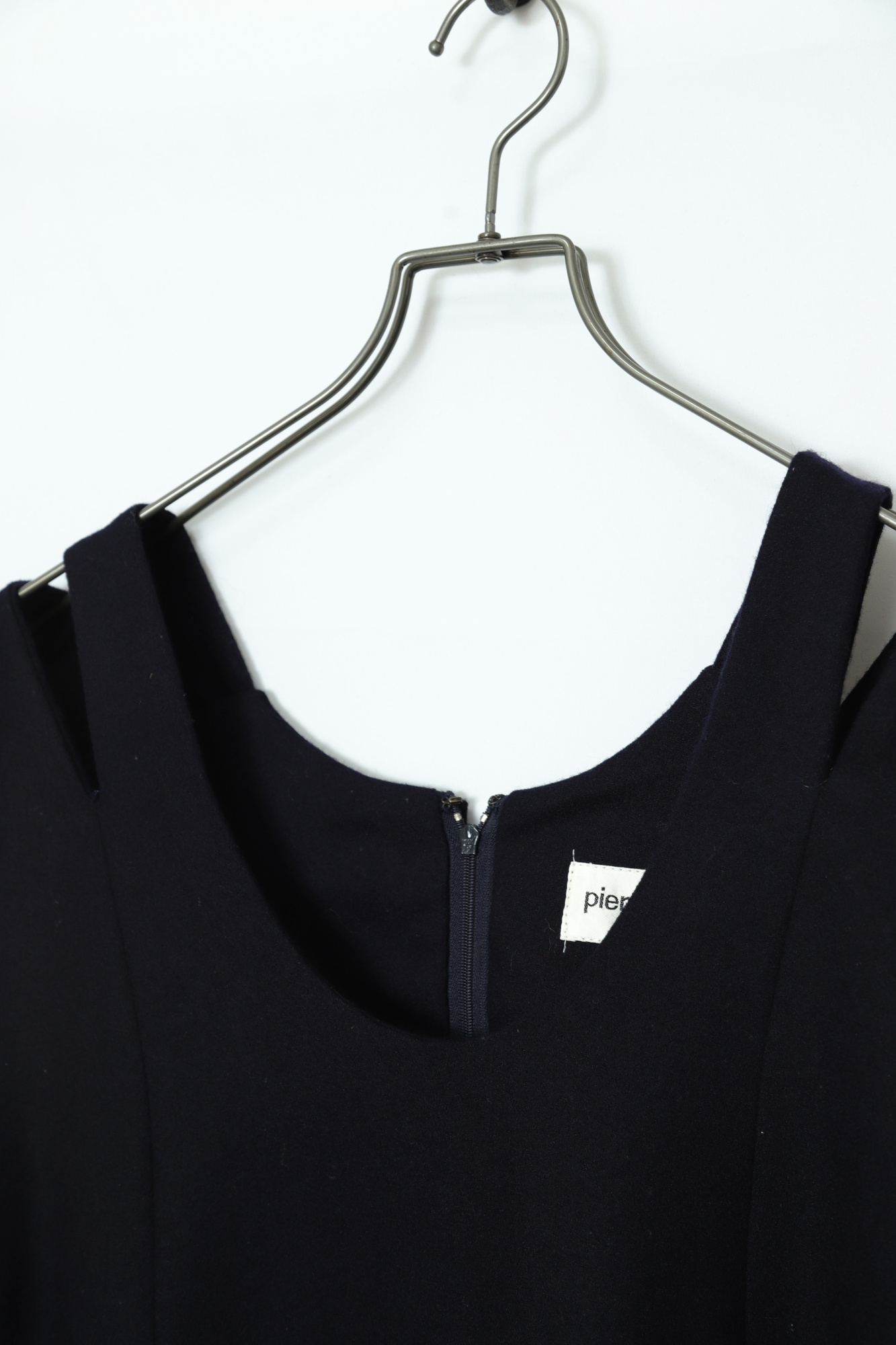 Alternative view of USED PIERRE CARDIN ONEPIECE/L