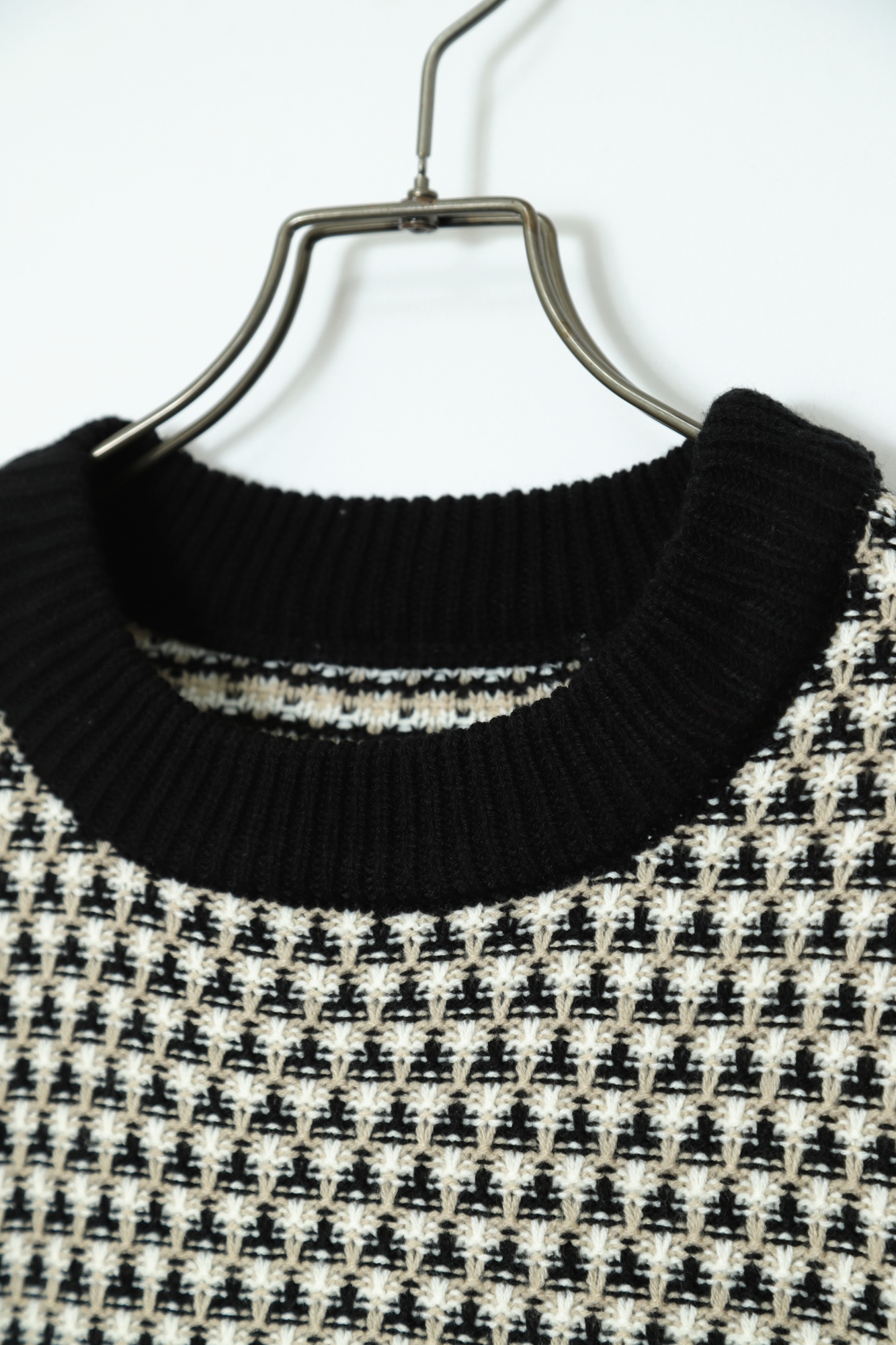 Alternative view of VINTAGE KNITTED SWEATER/M