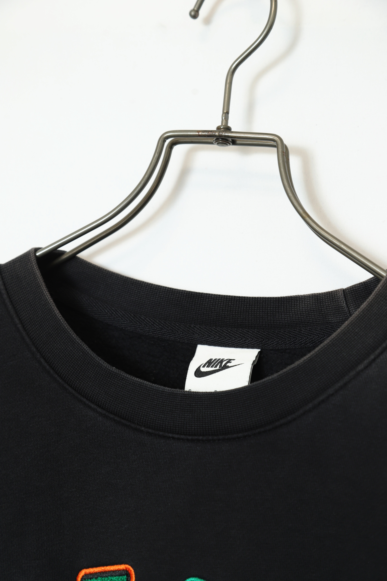 Alternative view of USED NIKE LOGO SWEAT SHIRT/S