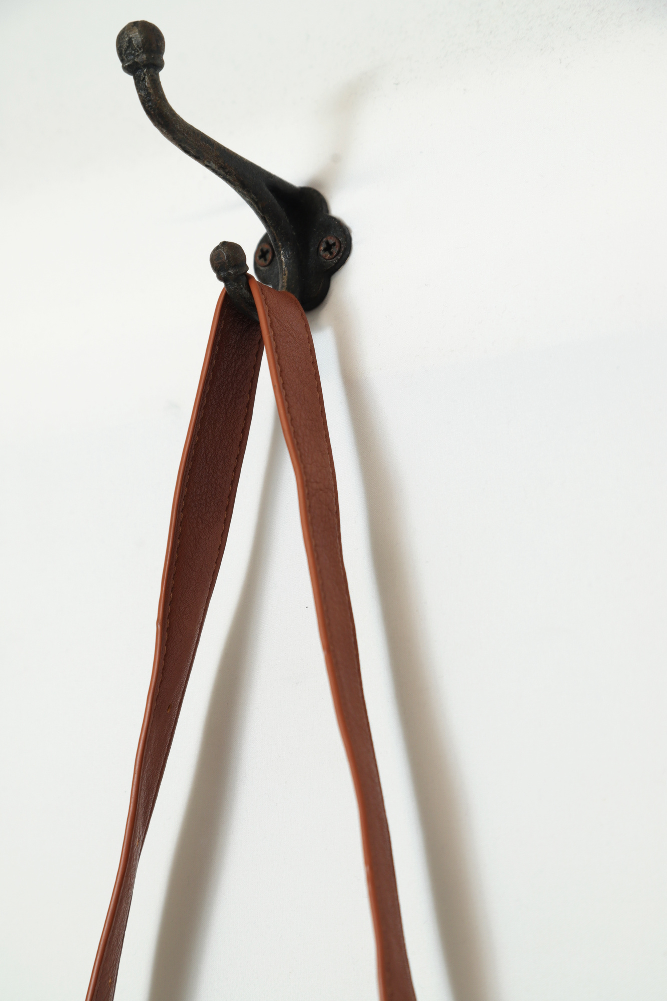 Alternative view of USED LEATHER BAG/F